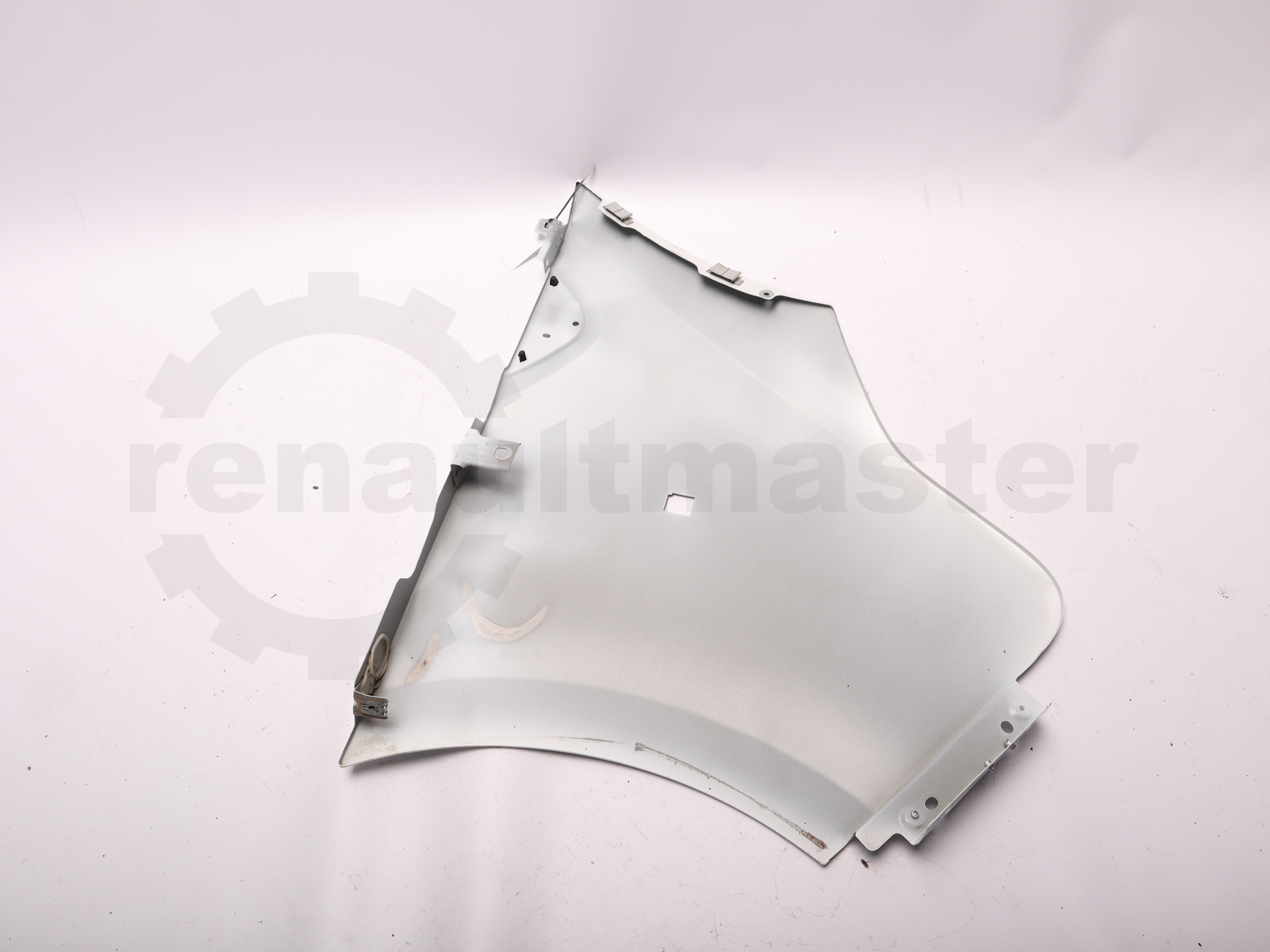 Крило переднє ліве Renault Trafic (Opel Vivaro, Nissan NV300) 2014 -, 631016242R Б/В (1 сорт) Б/В