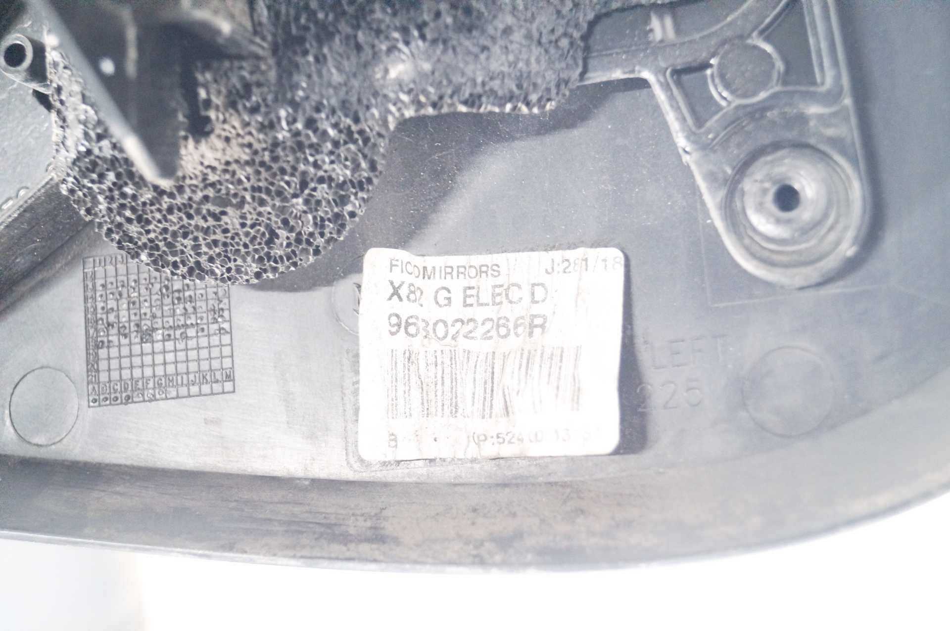 Дзеркало зовнішнє ліве в зборі Renault Trafic (Opel Vivaro, Nissan NV300) 2014 -, 963025418R Б/В