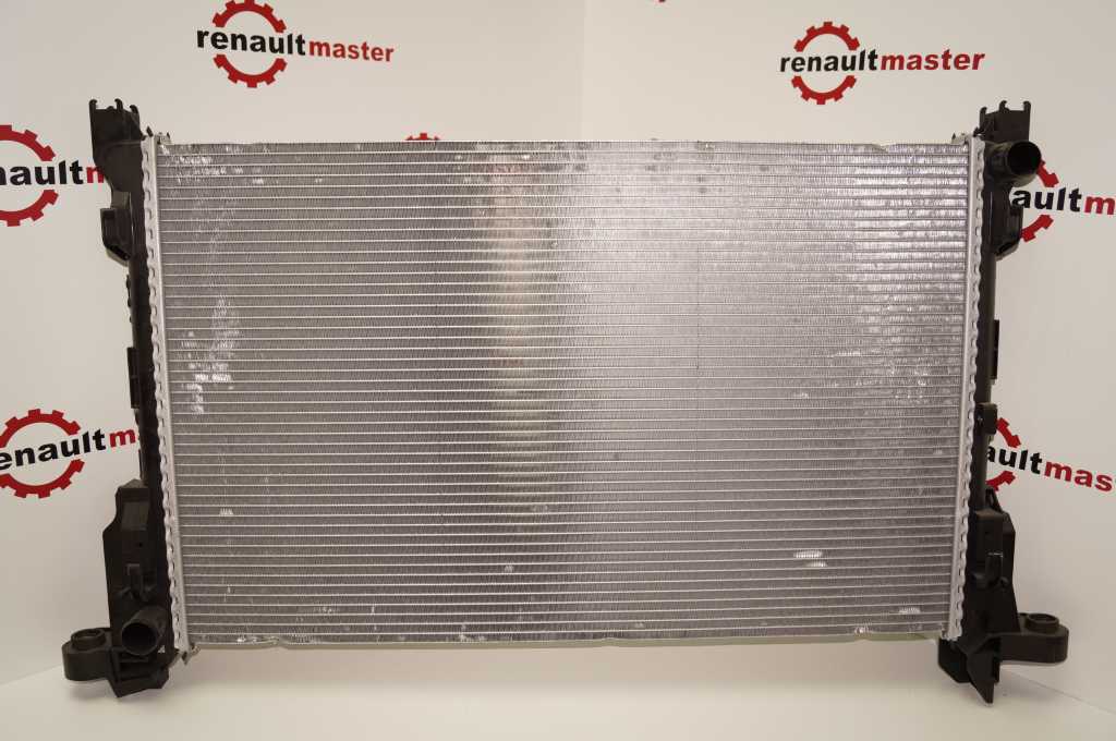 Радіатор водяний  Renault Trafic (Opel Vivaro, Nissan NV300) 2014 -, 214103569R Б/В