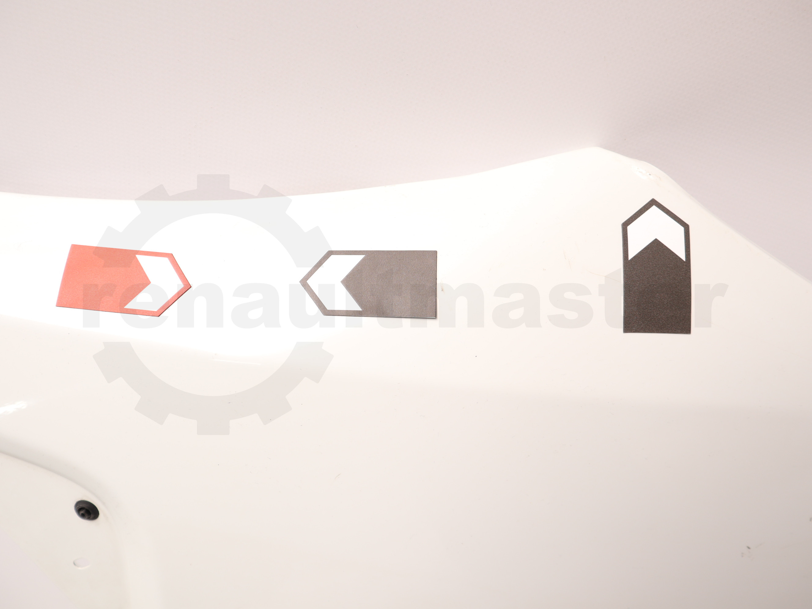 Крило переднє праве Renault Trafic (Opel Vivaro, Nissan NV300) 2014 -, 631001616R Б/В (1 сорт) Б/В