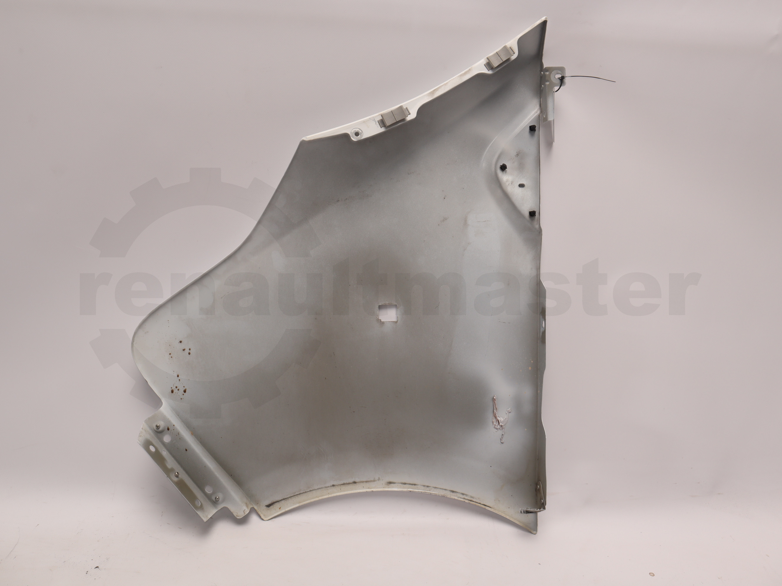 Крило переднє праве Renault Trafic (Opel Vivaro, Nissan NV300) 2014 -, 631001616R Б/В (1 сорт) Б/В