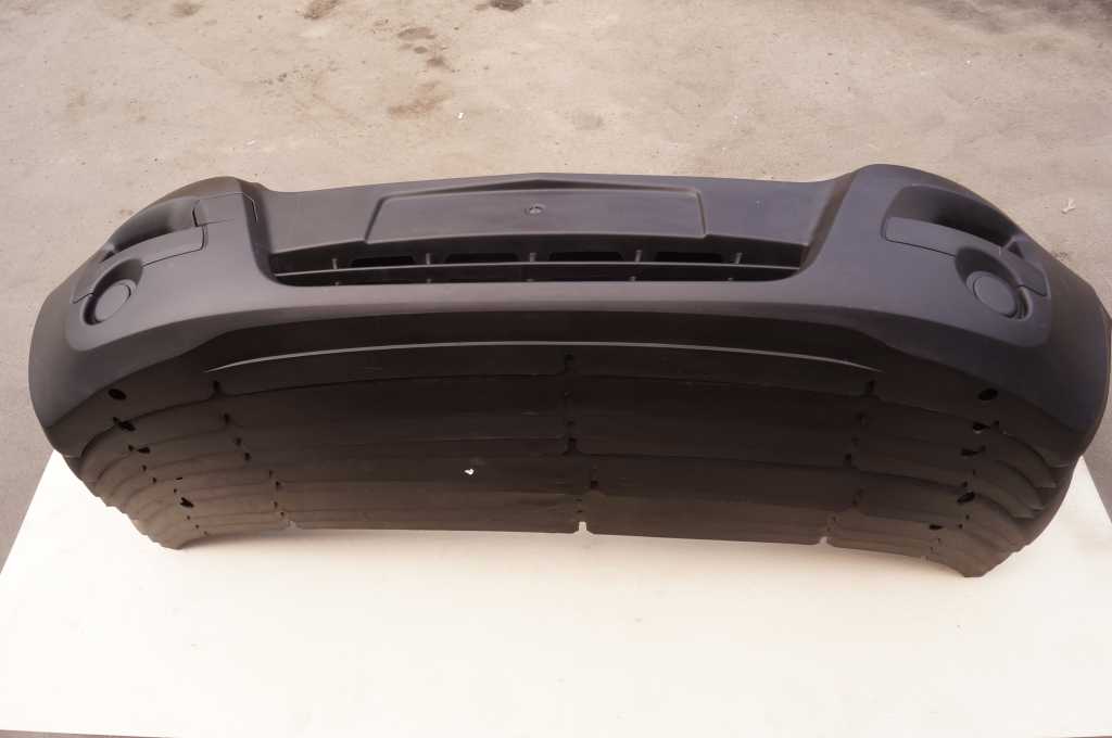 Бампер передній (без протитуманок) Opel Movano 2010 -, 620220008R Б/В