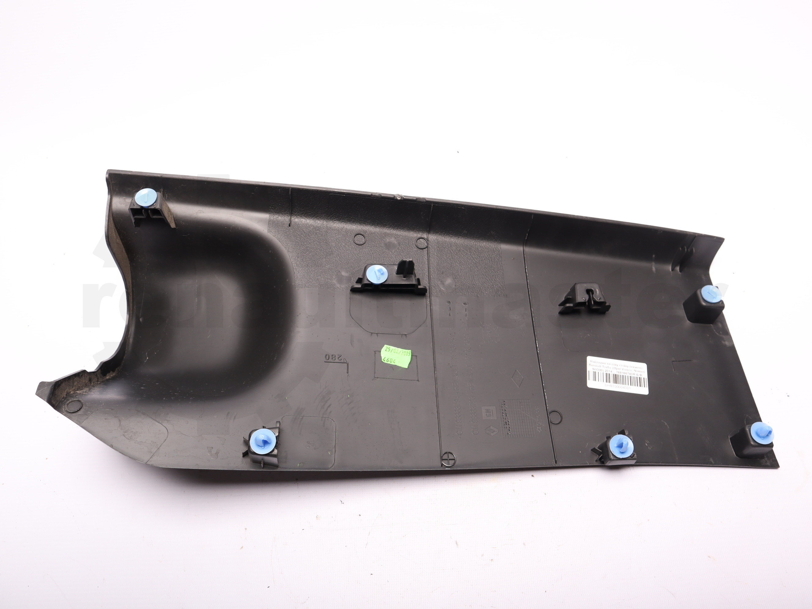 Накладка на ліву стійку (нижня)  Renault Trafic (Opel Vivaro, Nissan NV300) 2014 -, 769166740R Б/В