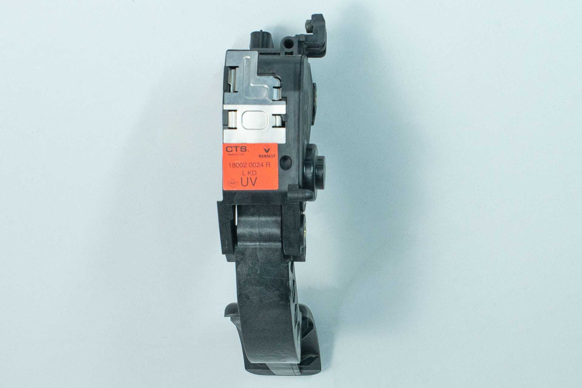 Педаль газу Renault Trafic (Opel Vivaro, Nissan NV300) 2014 -, 180020024R Б/В