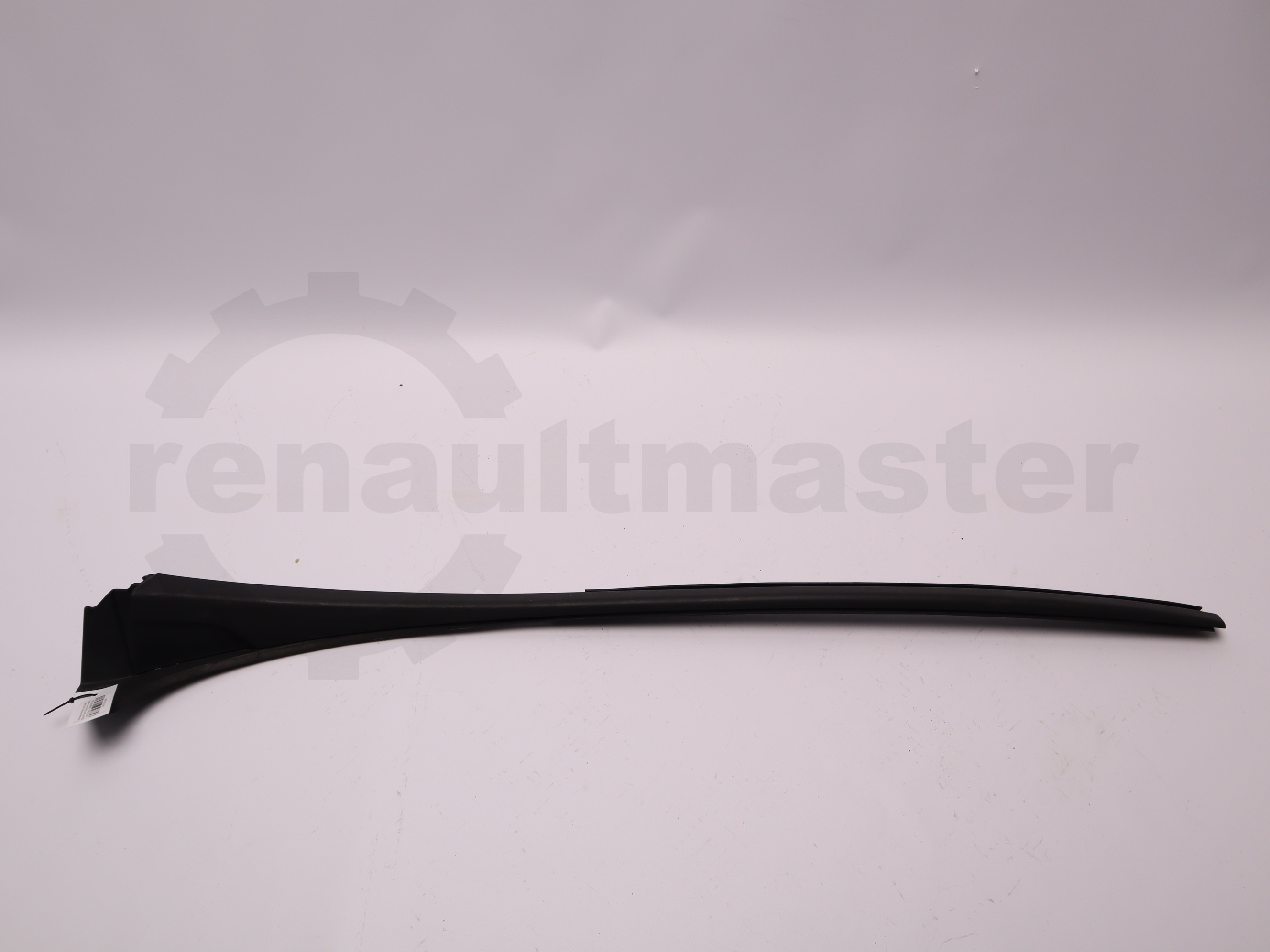 Накладка лобового скла права Renault Trafic (Opel Vivaro, Nissan NV300) 2014 -, 727608750R Б/В