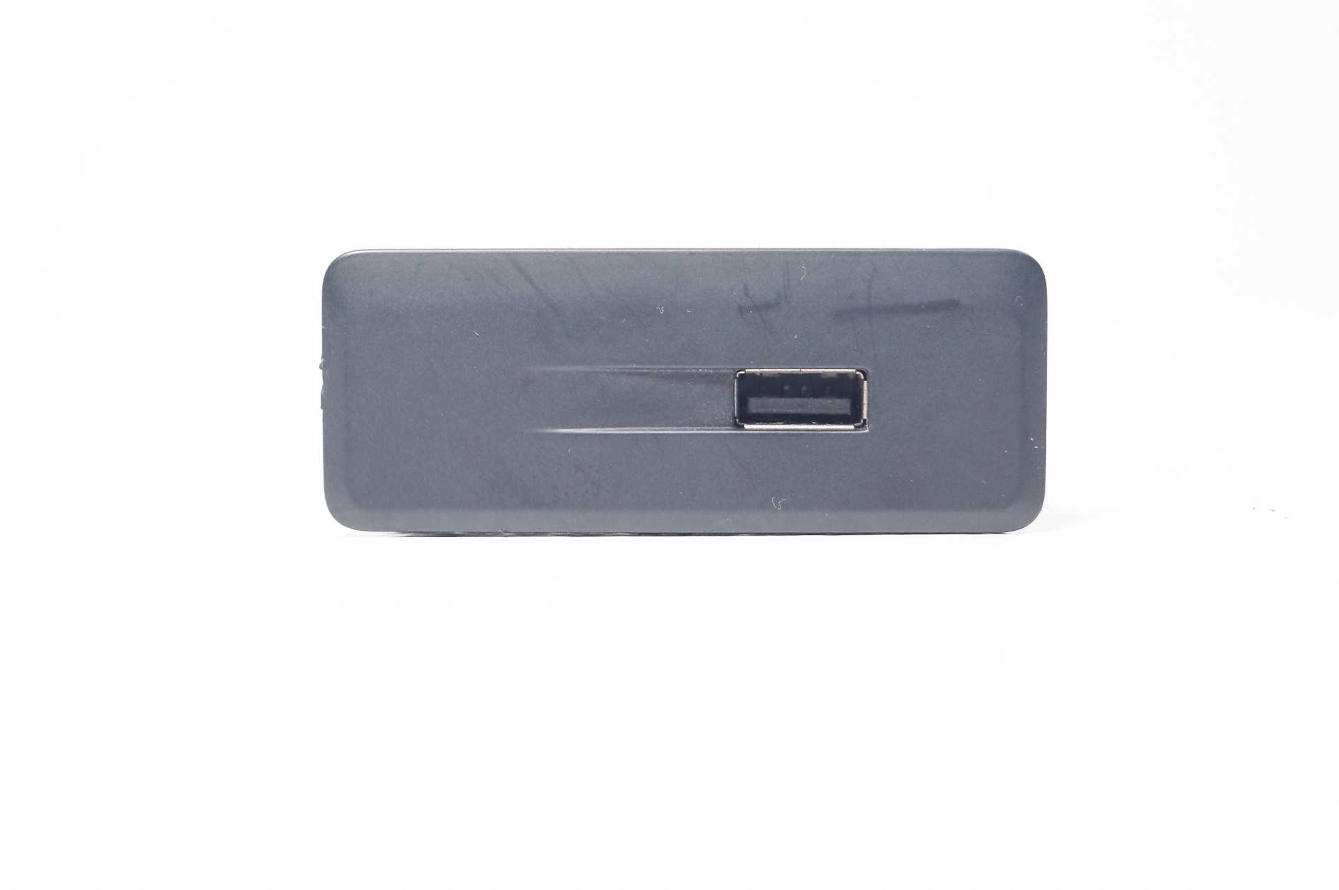 Роз??`єм USB Renault Trafic (Opel Vivaro, Nissan NV300) 2014 -, 280236188R Б/В