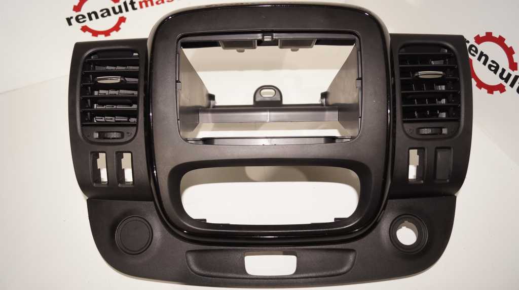 Декор центральної консолі Renault Trafic  (Opel Vivaro, Nissan NV300), 2014-, 682607479R Б/В