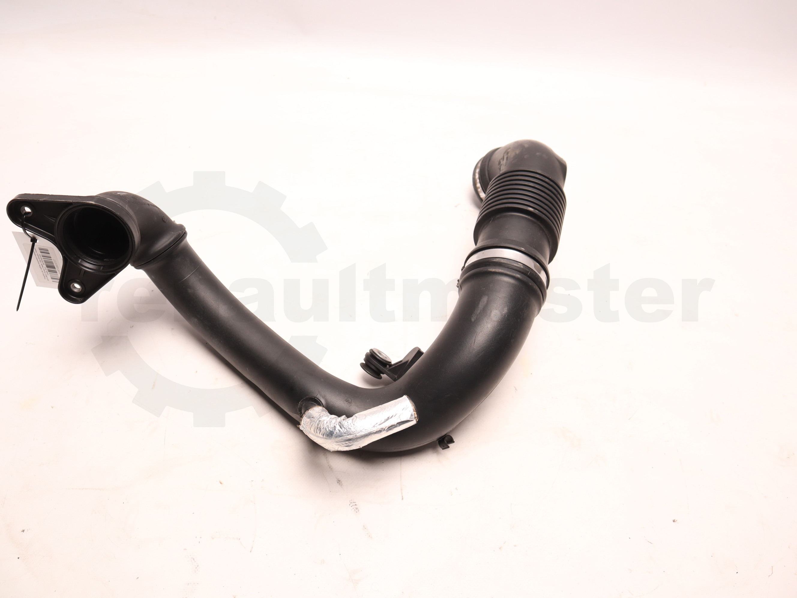 Патрубок (до турбіни) впускний повітряний (BiTURBO) Renault Master (Opel Movano, Nissan NV400) 2010 -, 165763705R Б/В