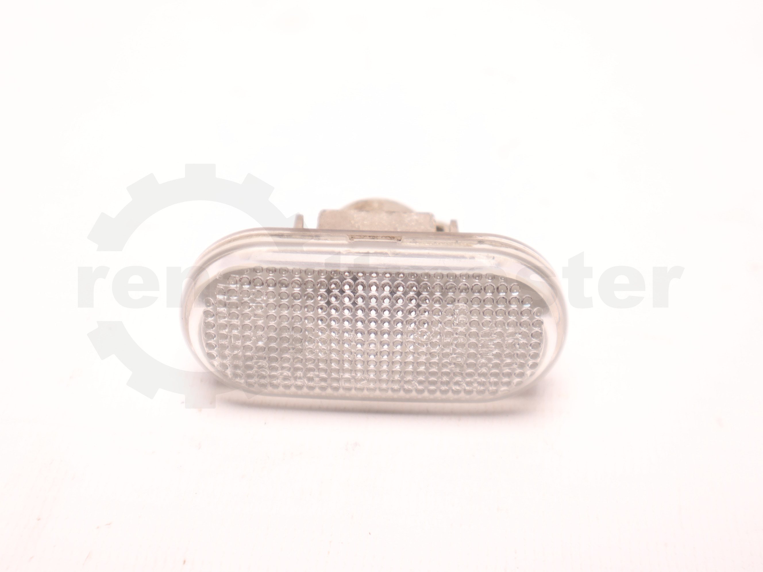 Поворотоповторювач в ліве крило Renault Trafic (Opel Vivaro, Nissan NV300) 2014 -, 261658184R Б/В