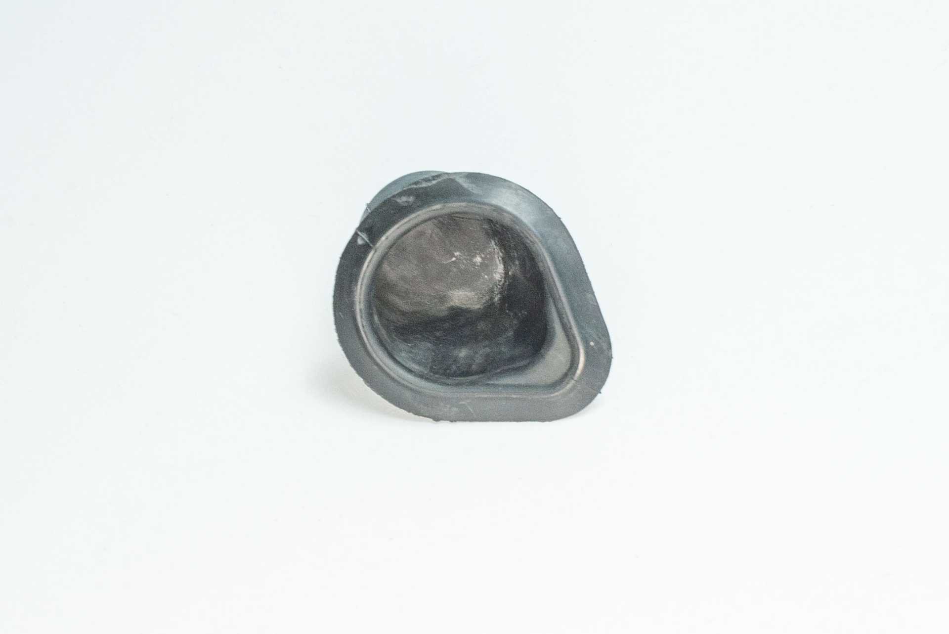 Гумовий захист бокових дверей під крючок Renault Trafic (Opel Vivaro, Nissan NV300) 2014 -, 601965825R Б/В