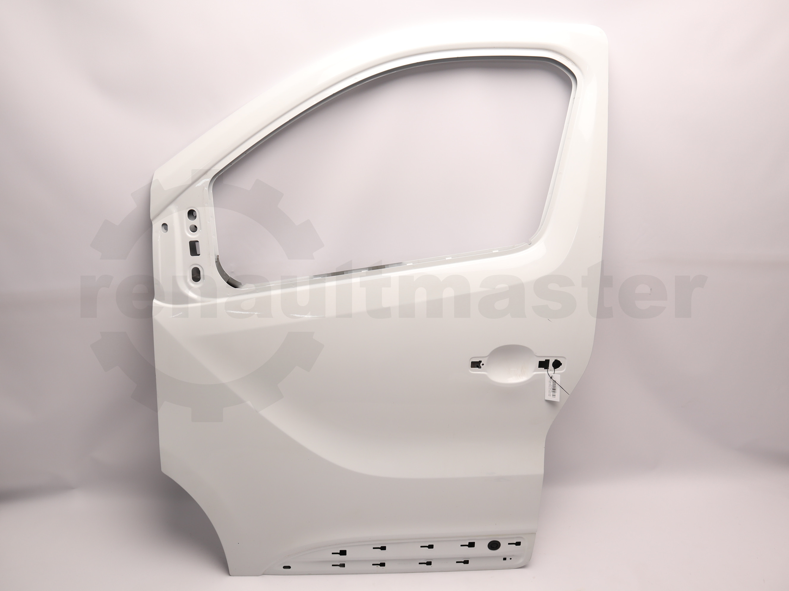 Двері передні ліві Renault Trafic (Opel Vivaro, Nissan NV300) 2014 -, 801011024R Б/В