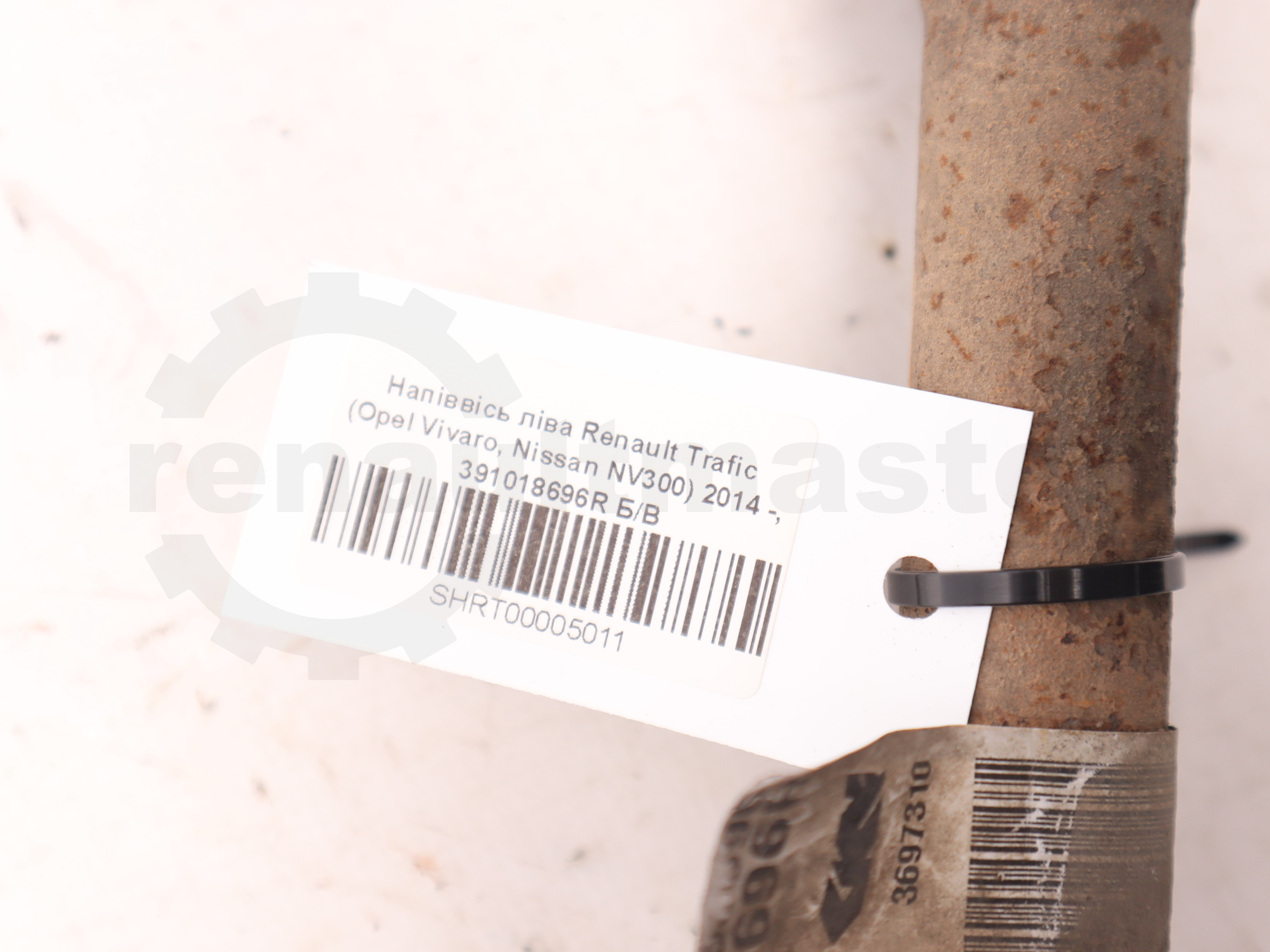 Напіввісь ліва Renault Trafic (Opel Vivaro, Nissan NV300) 2014 -, 391018696R Б/В