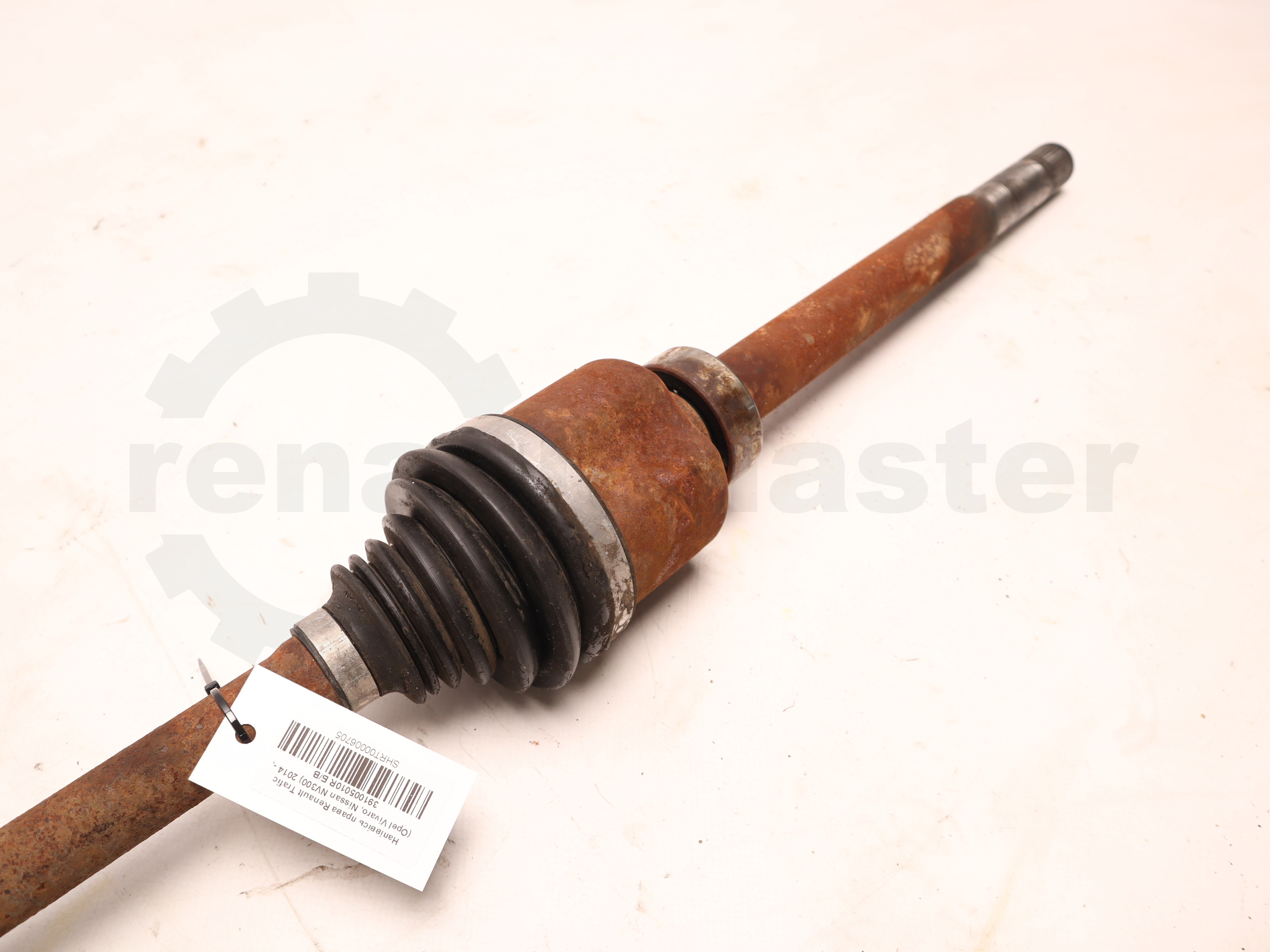 Напіввісь права Renault Trafic (Opel Vivaro, Nissan NV300) 2014 -, 391005010R Б/В