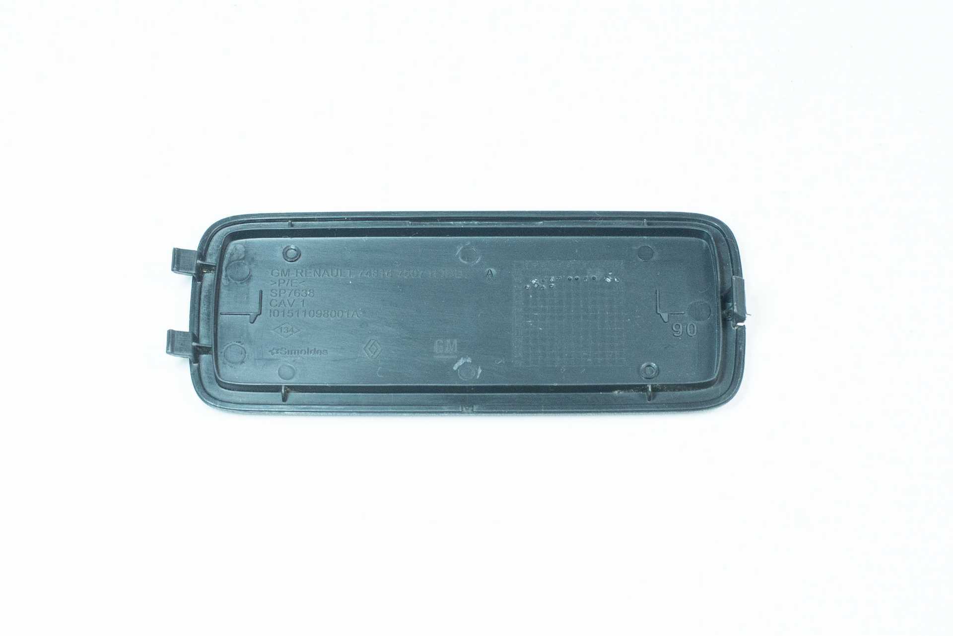 Заглушка номера кузова Renault Trafic (Opel Vivaro, Nissan NV300) 2014 -, 748167507R Б/В