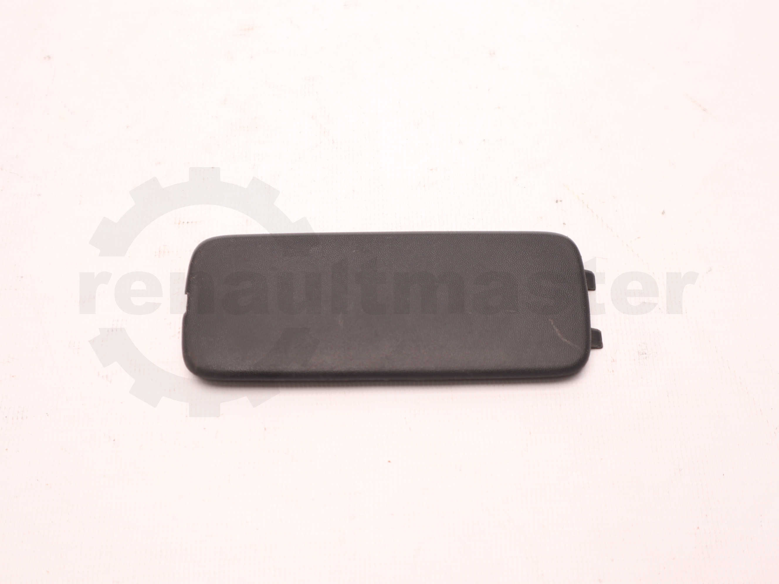 Заглушка номера кузова Renault Trafic (Opel Vivaro, Nissan NV300) 2014 -, 748167507R Б/В