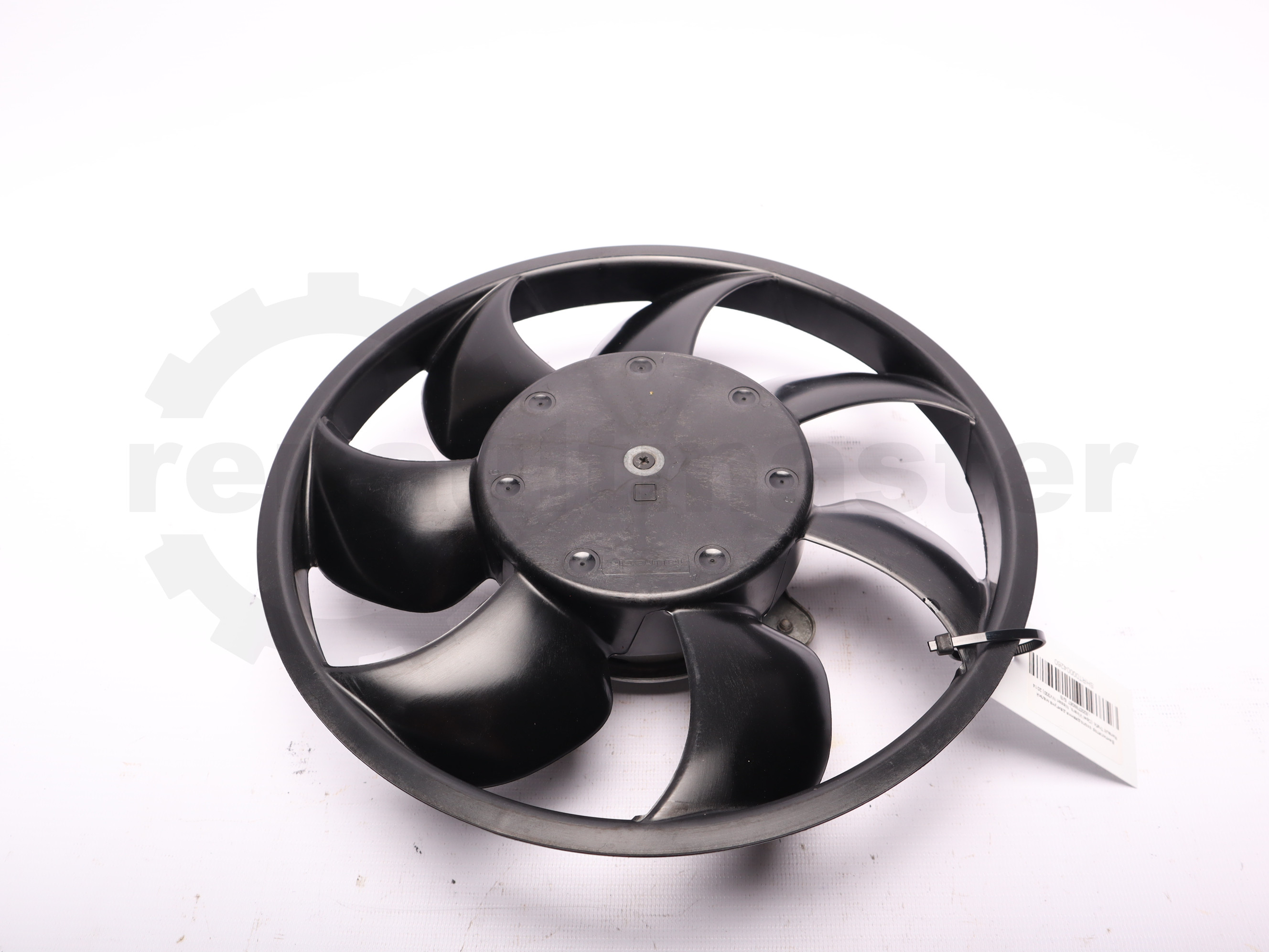 Вентилятор охолодження двигуна малий Renault Trafic (Opel Vivaro, Nissan NV300) 2014 -,8200788067 Б/В