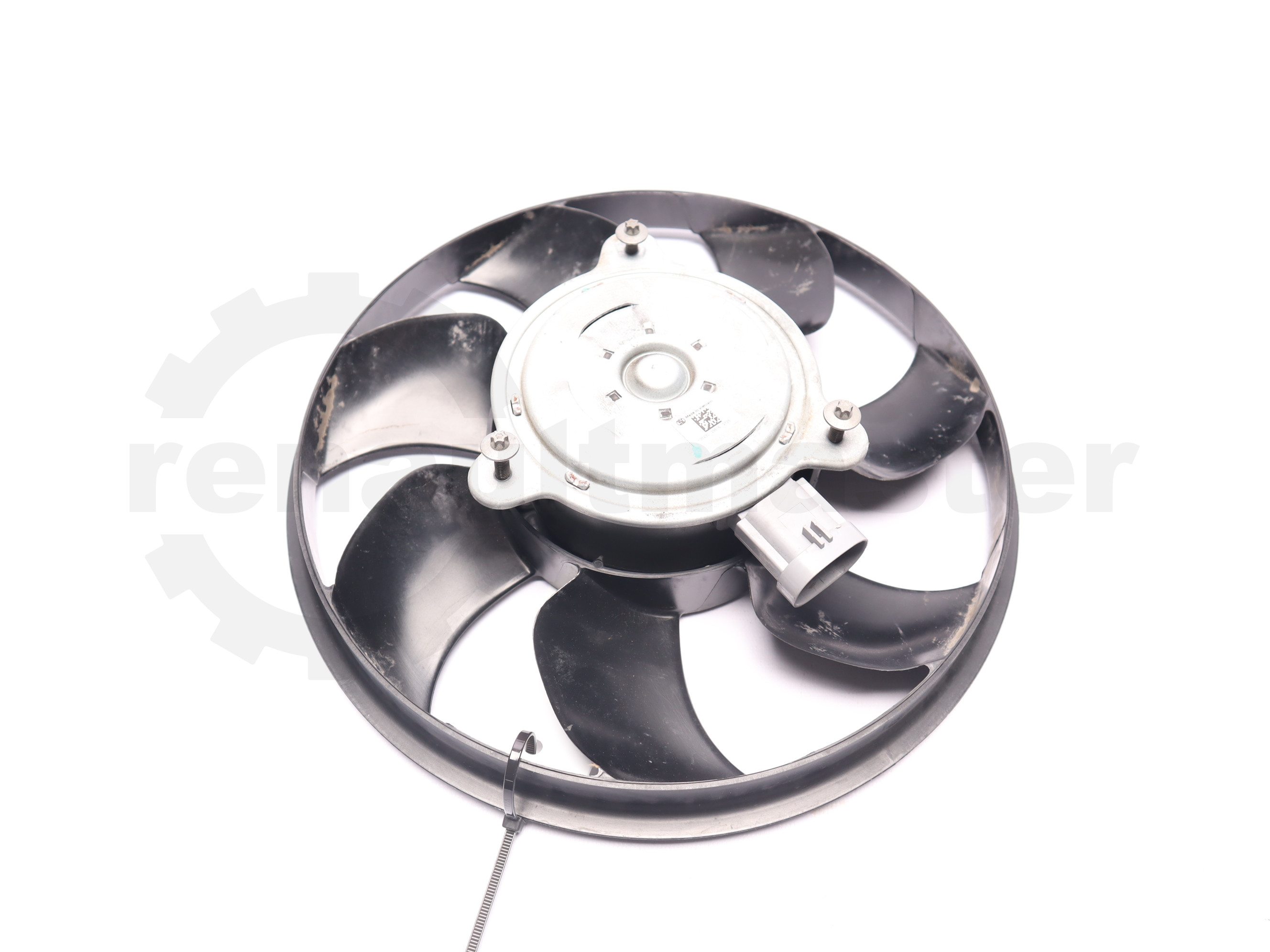 Вентилятор охолодження двигуна малий Renault Trafic (Opel Vivaro, Nissan NV300) 2014 -,8200788067 Б/В