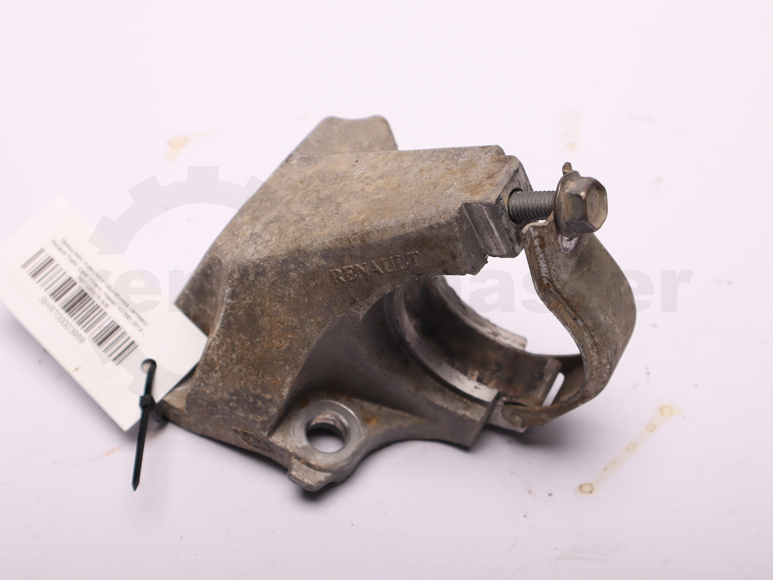 Кронштейн підвісного підшипника напіввісі Renault Trafic (Opel Vivaro, Nissan NV300) 2014 -, 397743031R Б/В