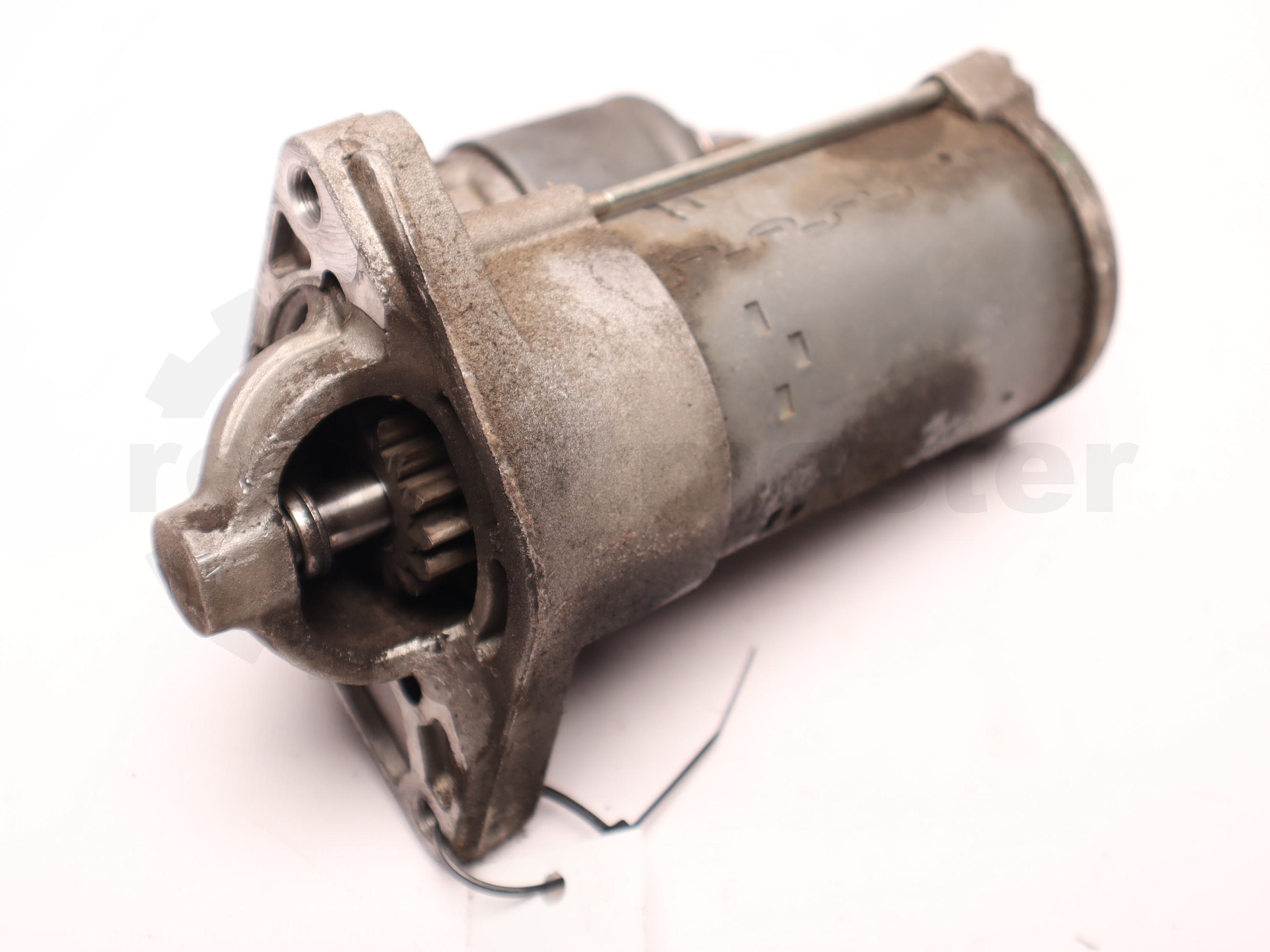 Стартер Renault Trafic (Opel Vivaro, Nissan NV300) 2014 -, 233002889R Б/В