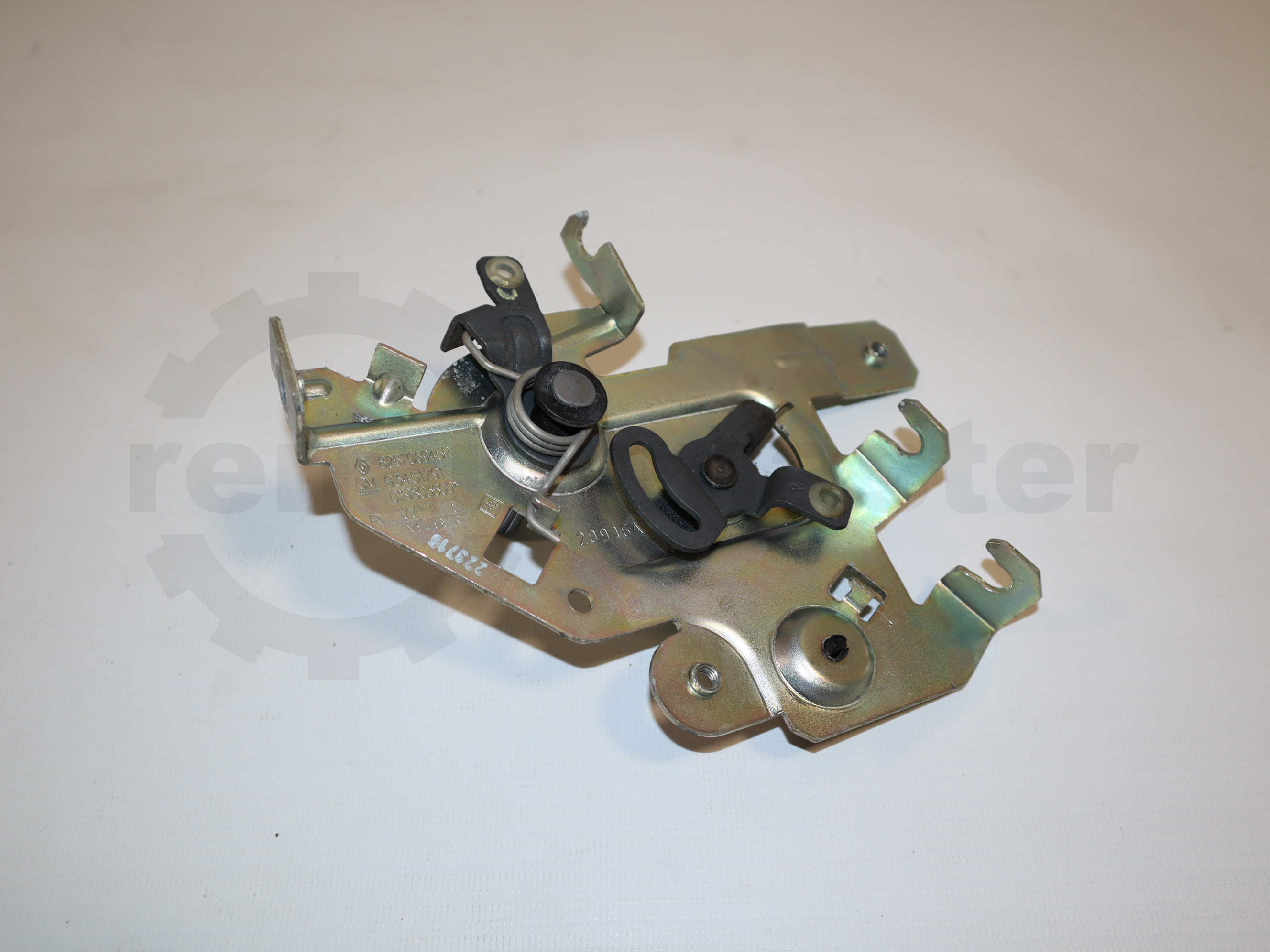 Механізм замка правих розсувних дверей Renault Trafic (Opel Vivaro, Nissan NV300) 2014 -, 826706945R Б/В