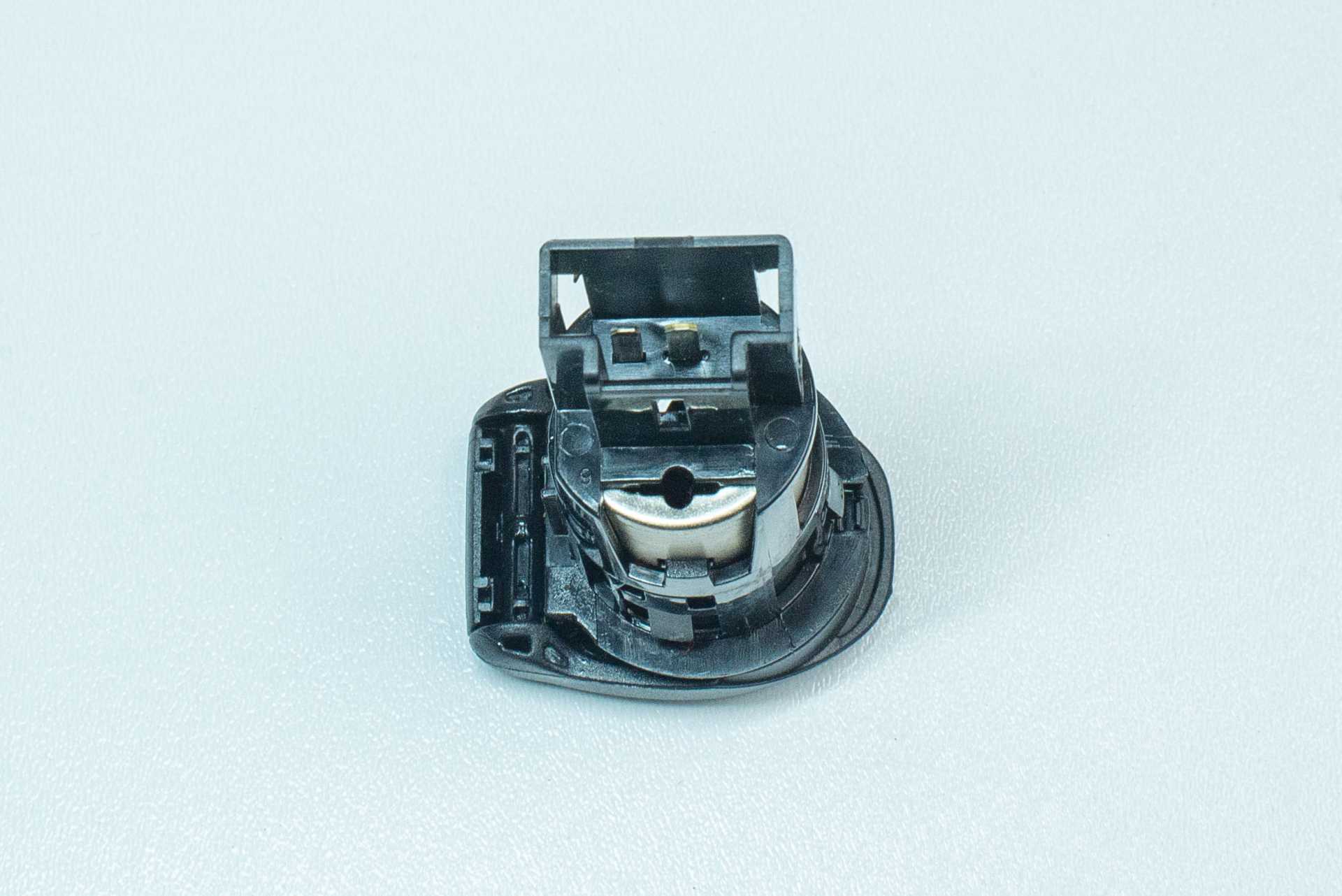 Гніздо прикурювача Renault Trafic (Opel Vivaro, Nissan NV300) 2014 -, 253318224R Б/В