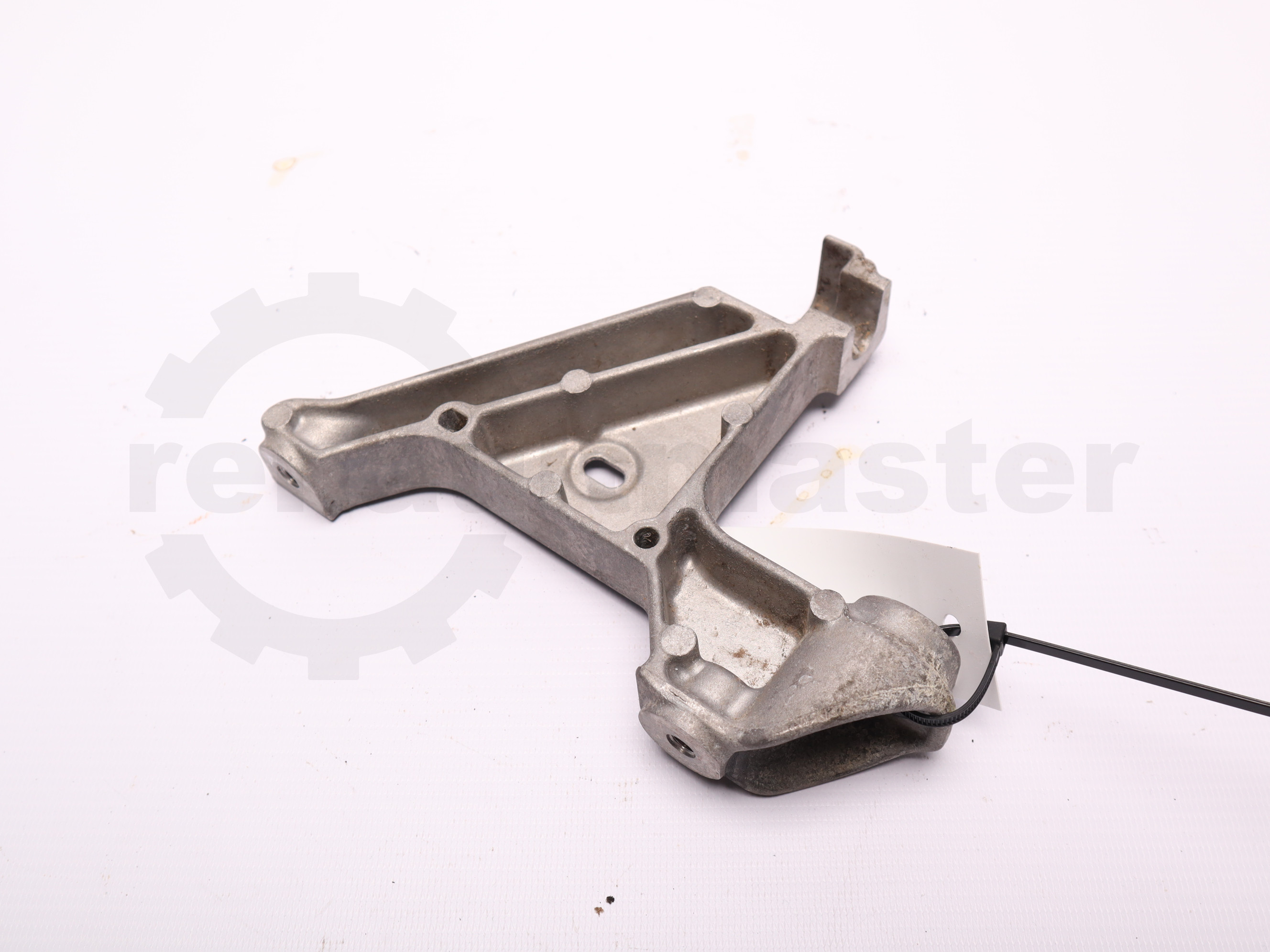 Кронштейн двигуна Renault Trafic (Opel Vivaro, Nissan NV300) 2014 -, 244834609R Б/В