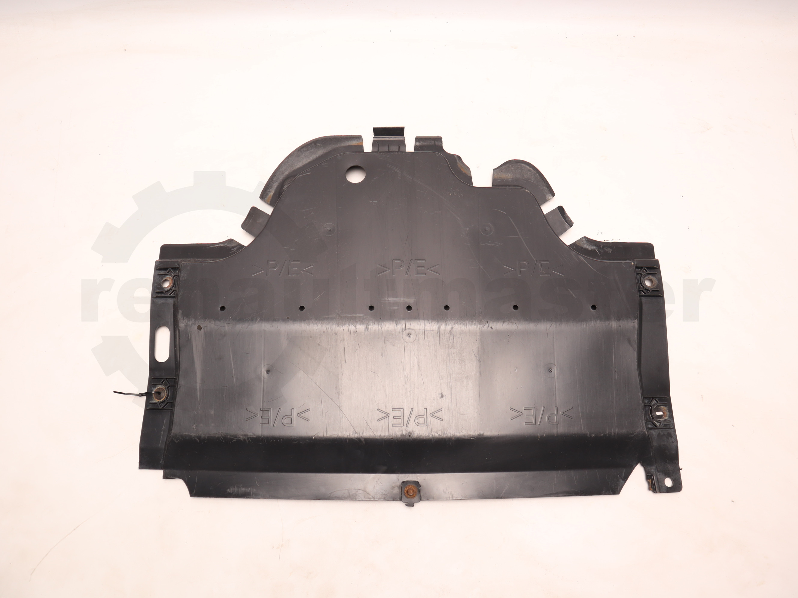 Захист двигуна пластиковий нижній Renault Trafic (Opel Vivaro, Nissan NV300) 2014 -, 758901007R Б/В