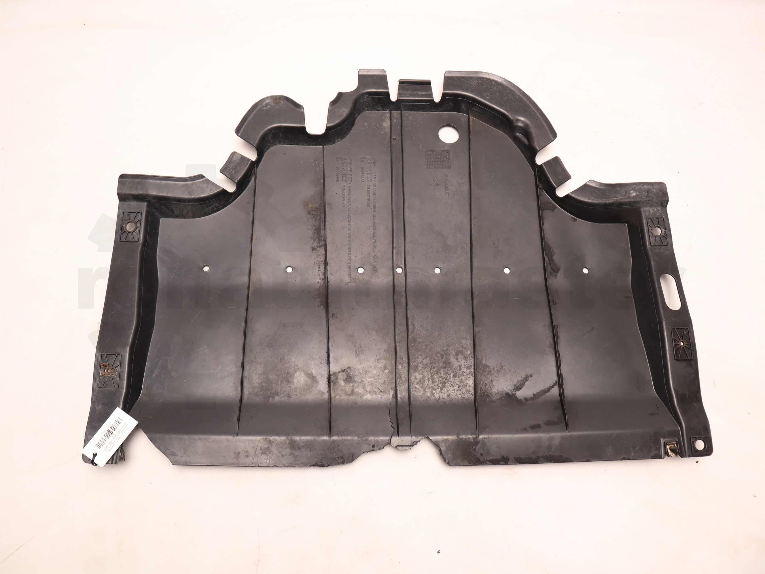 Захист двигуна пластиковий нижній Renault Trafic (Opel Vivaro, Nissan NV300) 2014 -, 758901007R Б/В