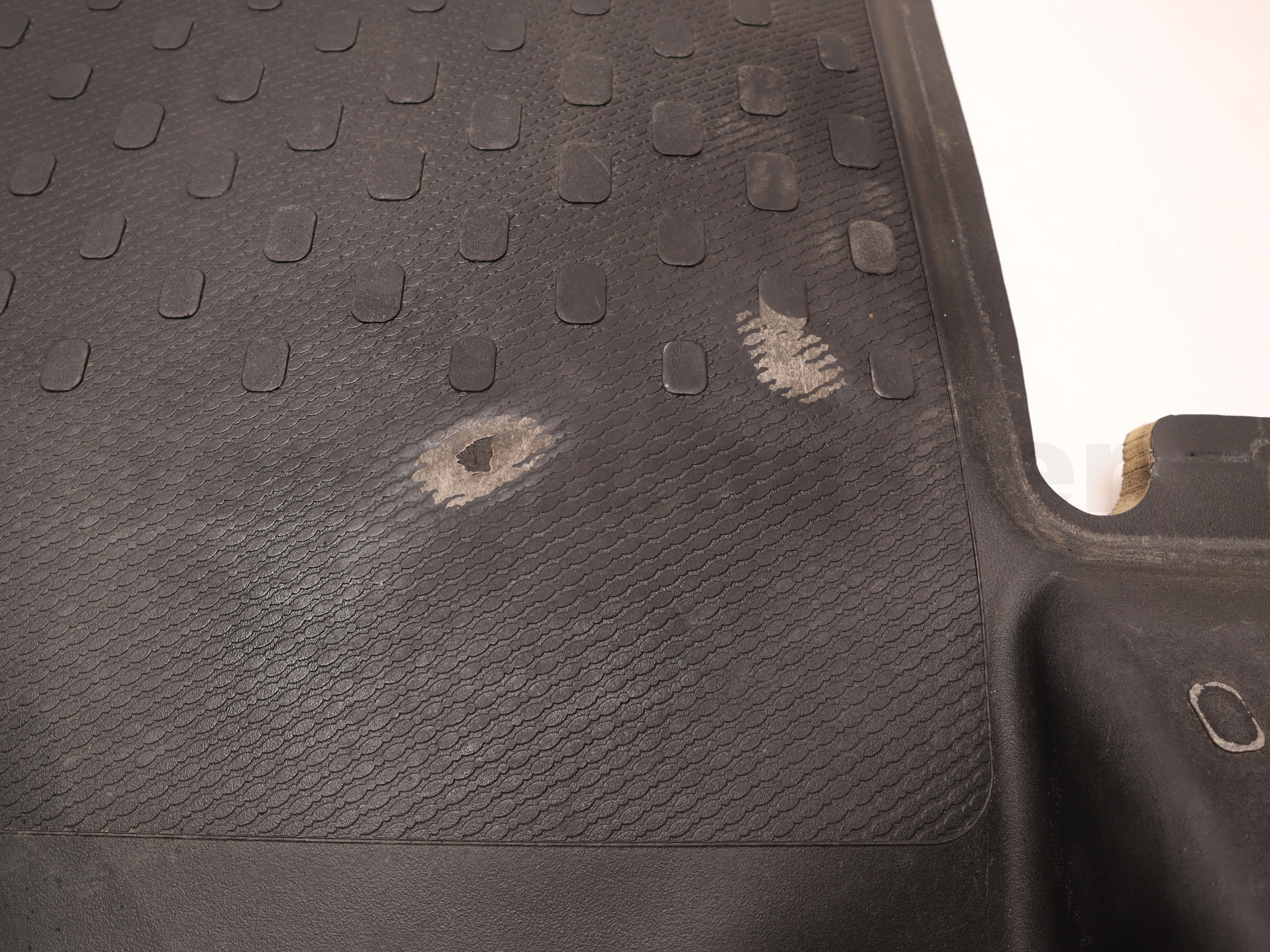 Килим салону передній Renault Trafic (Opel Vivaro, Nissan NV300) 2014 -, 749025620R Б/В