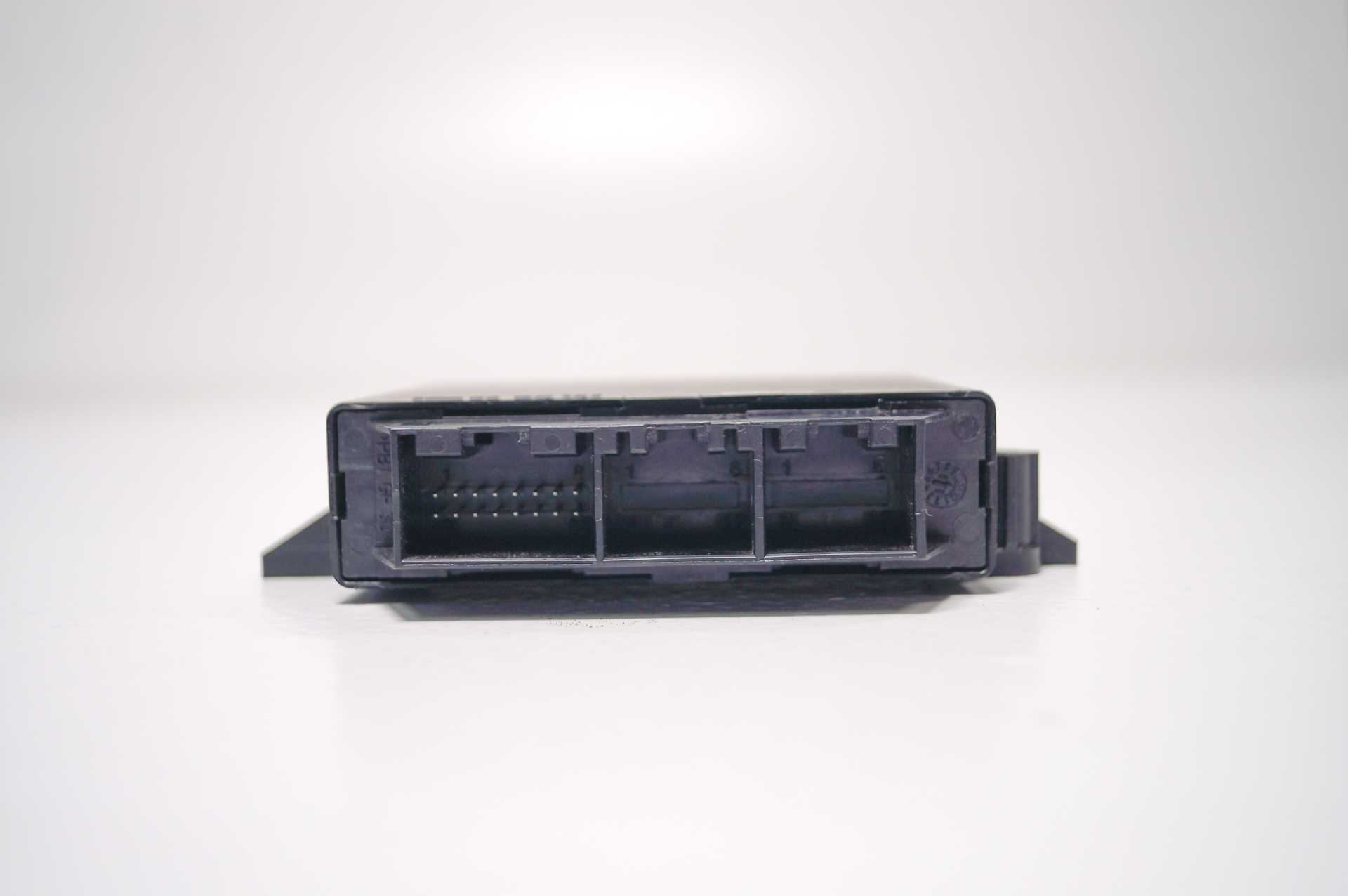 Блок керування парктроніком Renault Master (Opel Movano, Nissan NV400) 2010 -, 8201015177 Б/В