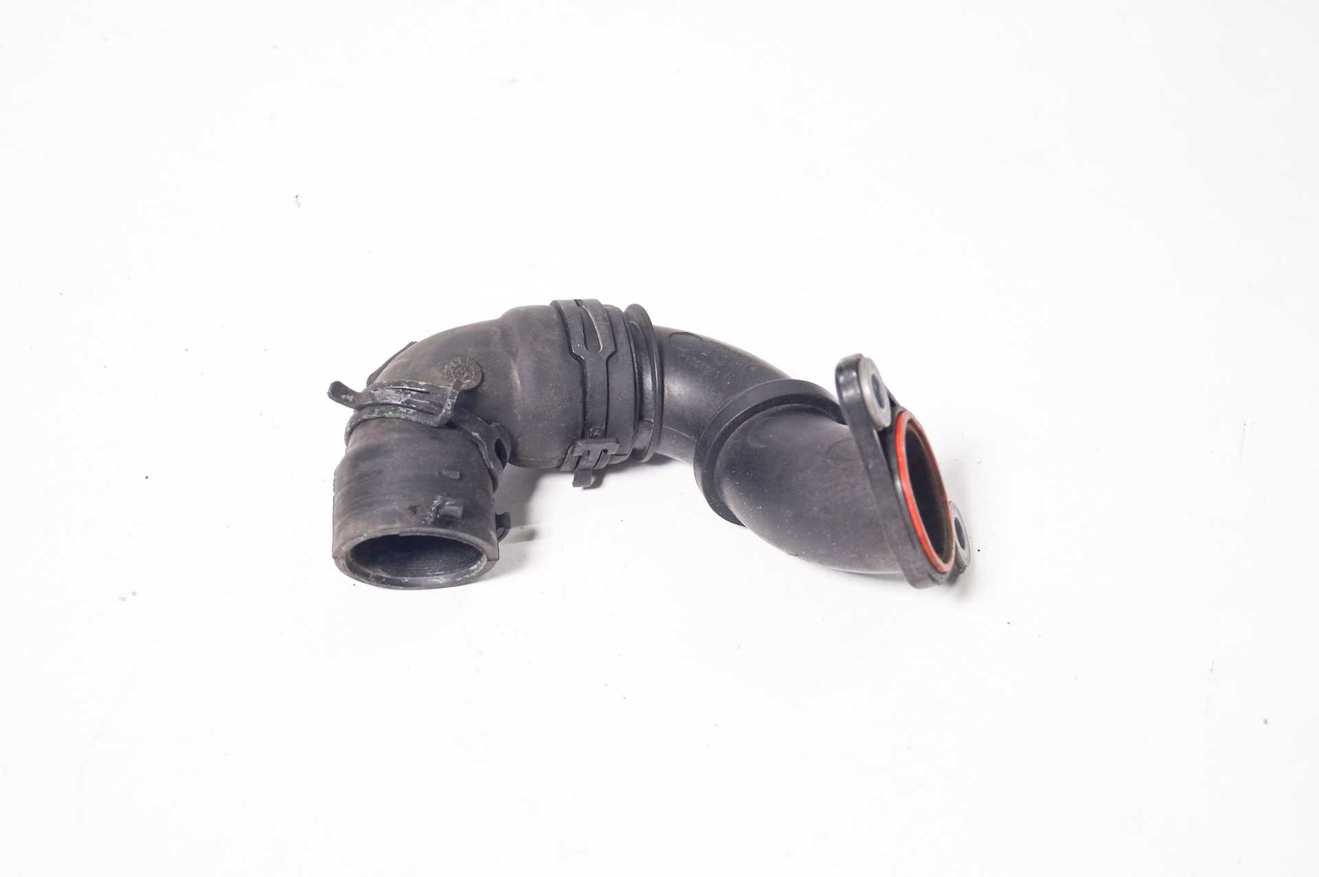Патрубок повітряний EGR (пластик) Renault Trafic (Opel Vivaro, Nissan NV300) 2014 -, 147134852R Б/В
