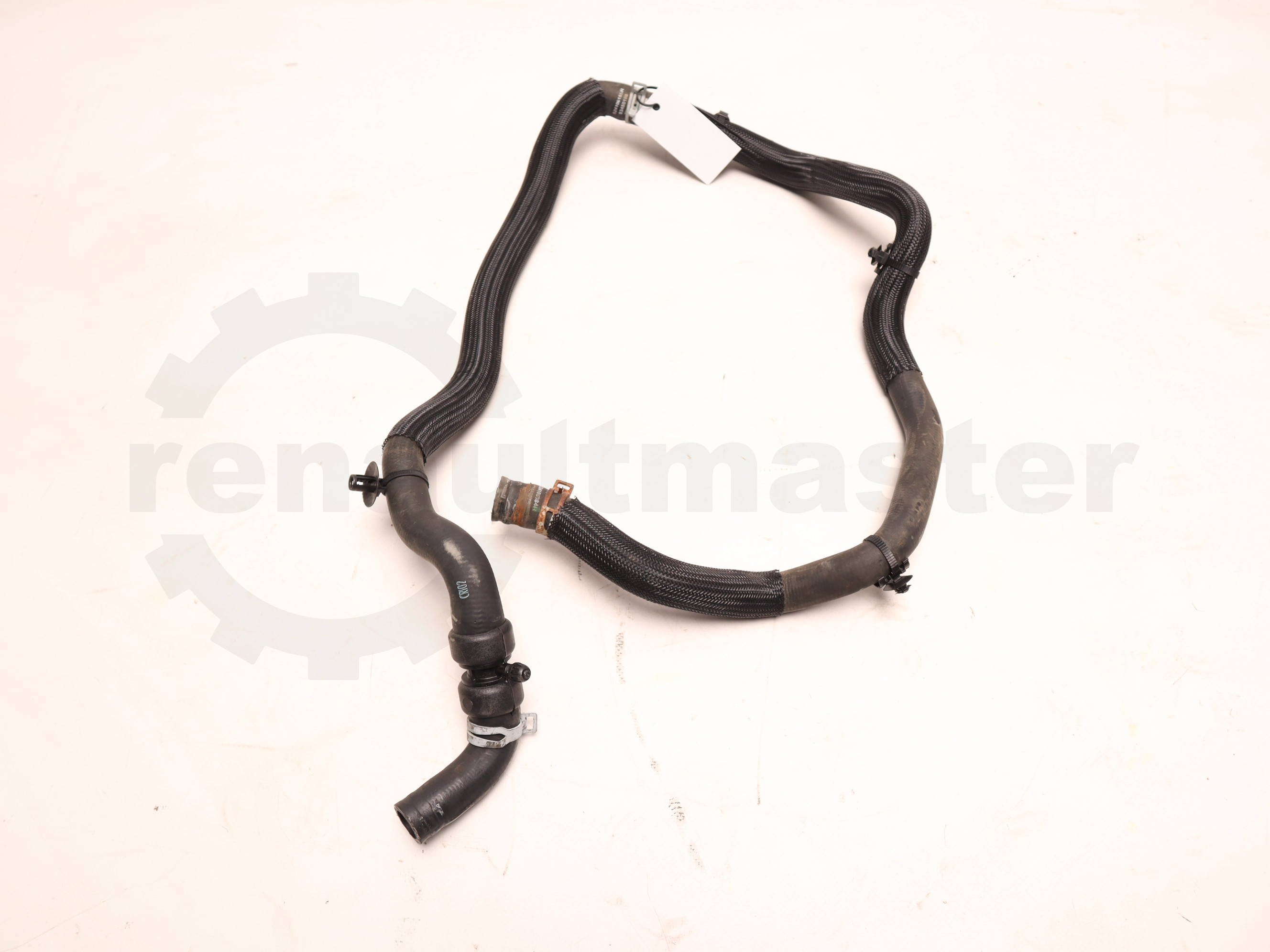 Патрубок системи охолодження Renault Trafic (Opel Vivaro, Nissan NV300) 2014 -, 924106084R Б/В