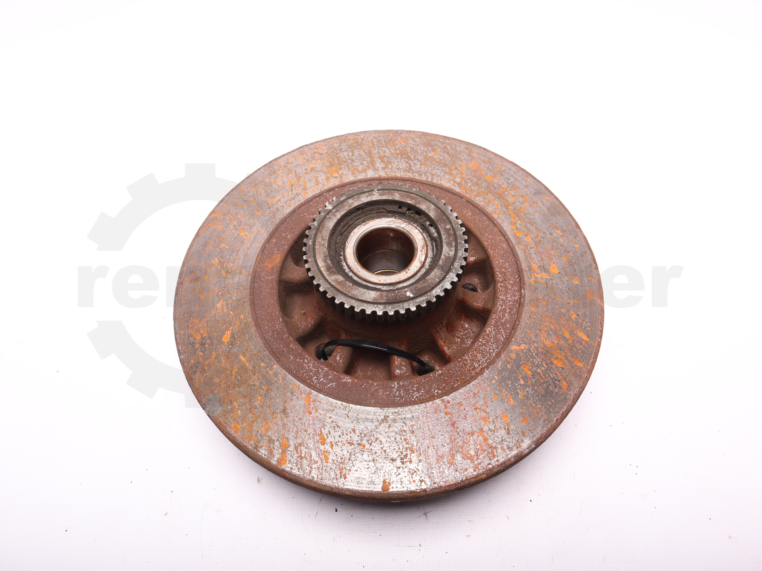 Диск гальмівний задній з підшипником (лівий/правий) Renault Trafic (Opel Vivaro, Nissan NV300) 2014 -, 432022742R Б/В