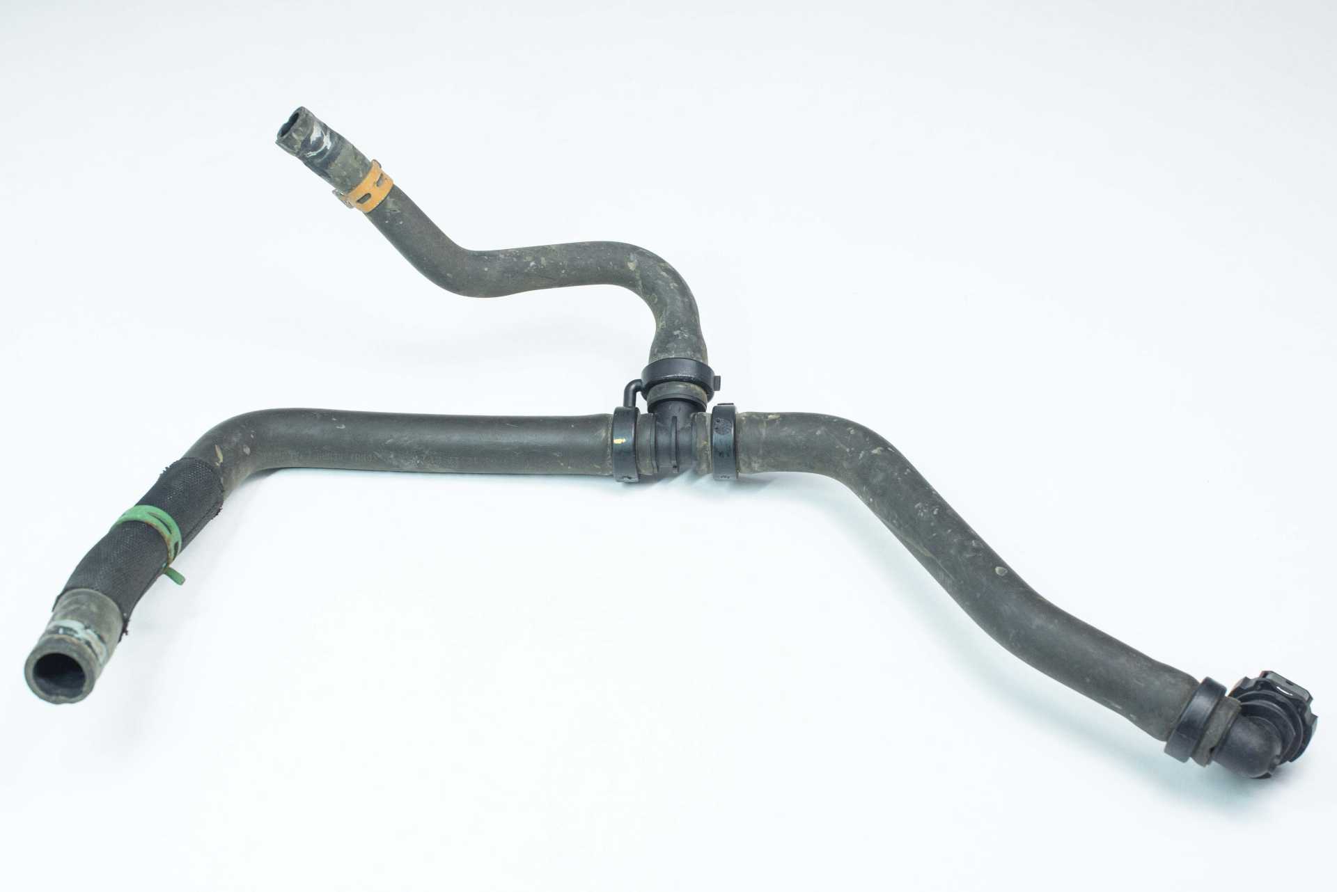 Патрубок системи охолодження Renault Master (Opel Movano, Nissan NV400) 2010 -, 924000026R Б/В