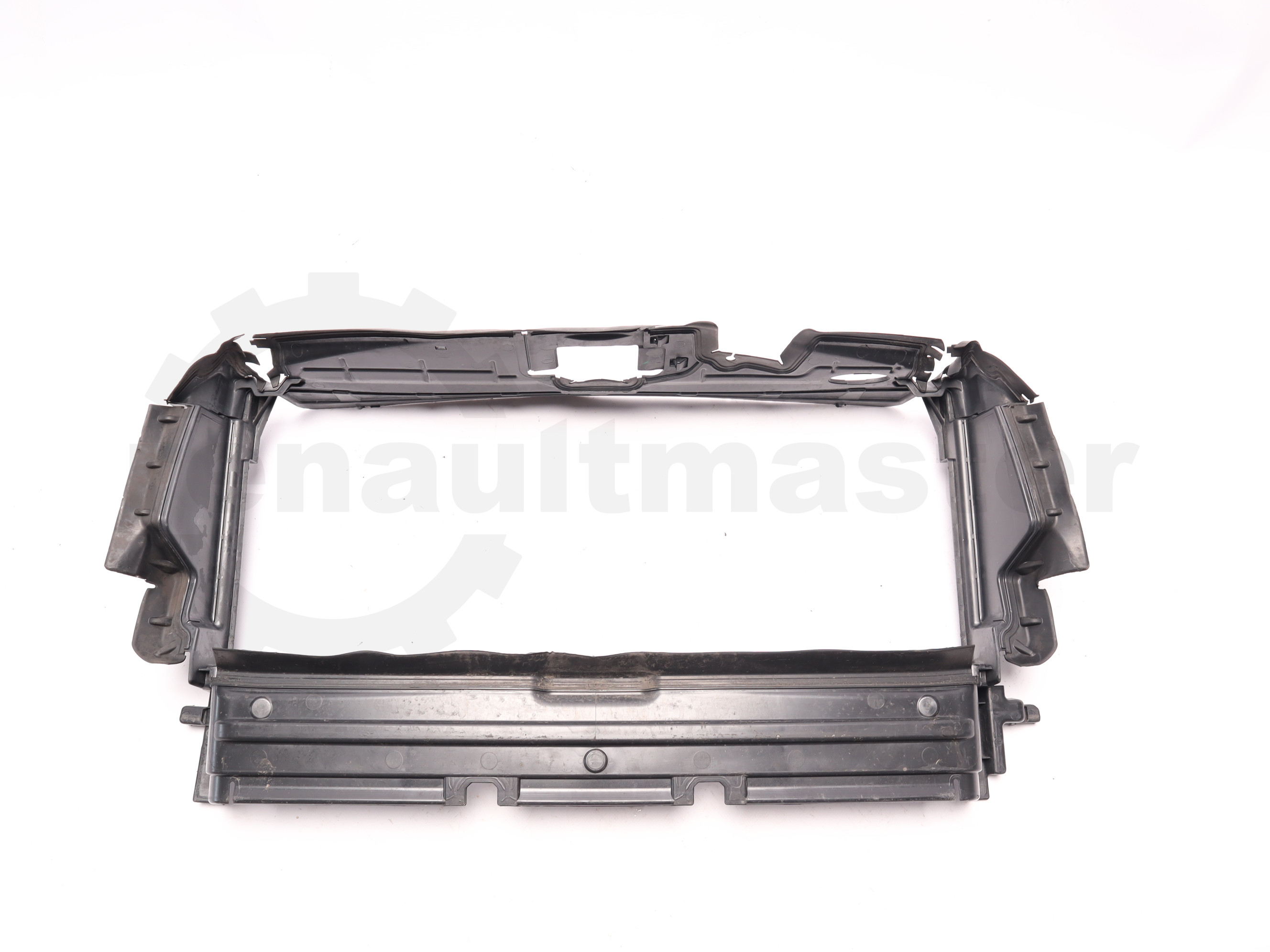 Дефлектор радіатора (кожух, повітрозабірник) Renault Trafic (Opel Vivaro, Nissan NV300) 2014 -, 214763488R Б/В