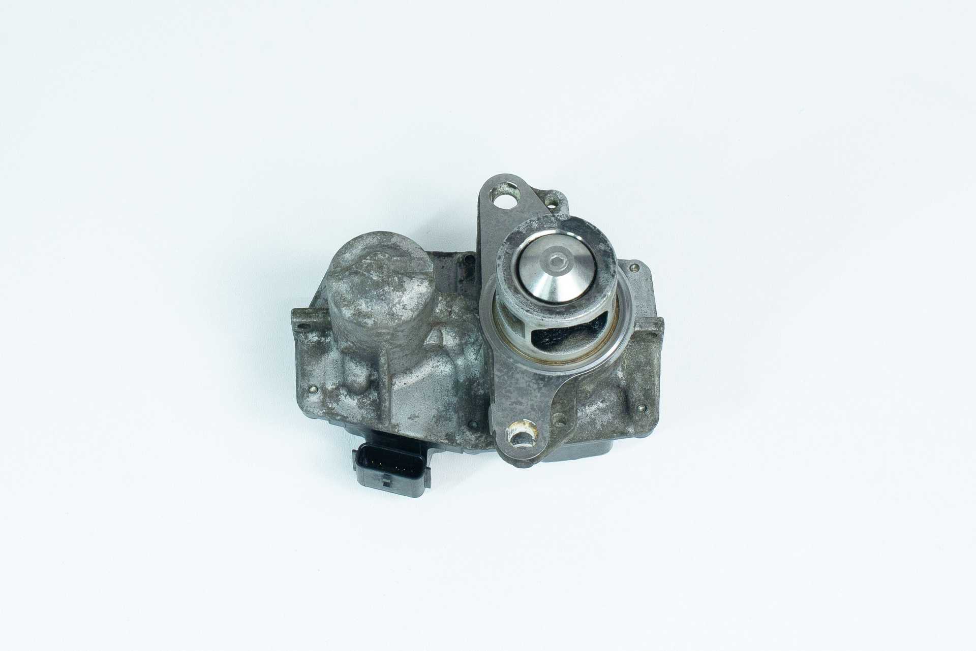 Клапан EGR Renault Trafic (Opel Vivaro, Nissan NV300) 2014 -, 147109816R Б/В