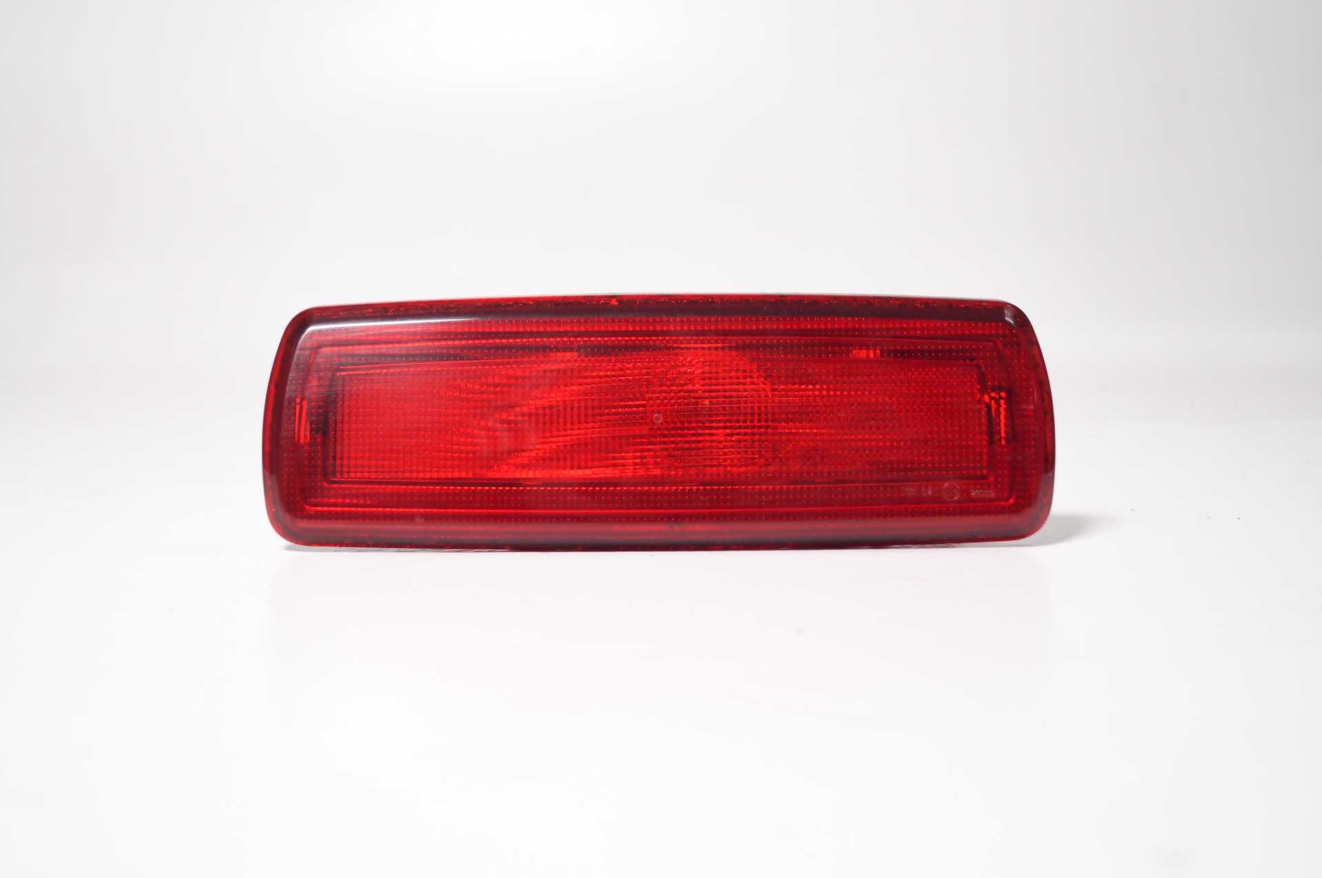 Стоп-сигнал додатковий Renault Trafic (Opel Vivaro, Nissan NV300) 2014 -, 265904849R Б/В