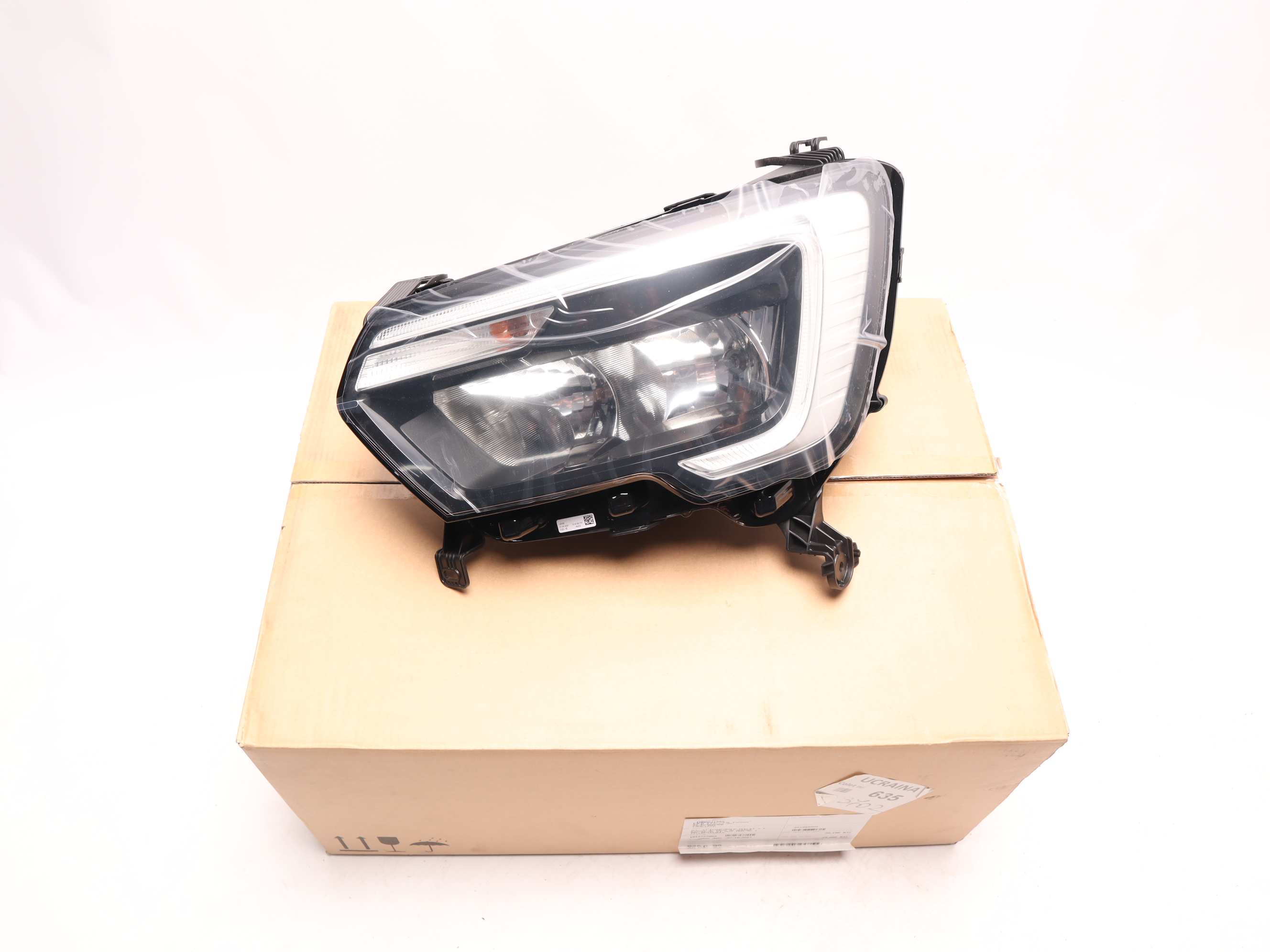 Фара передня ліва Renault Master, 2020-, 260607867R OE