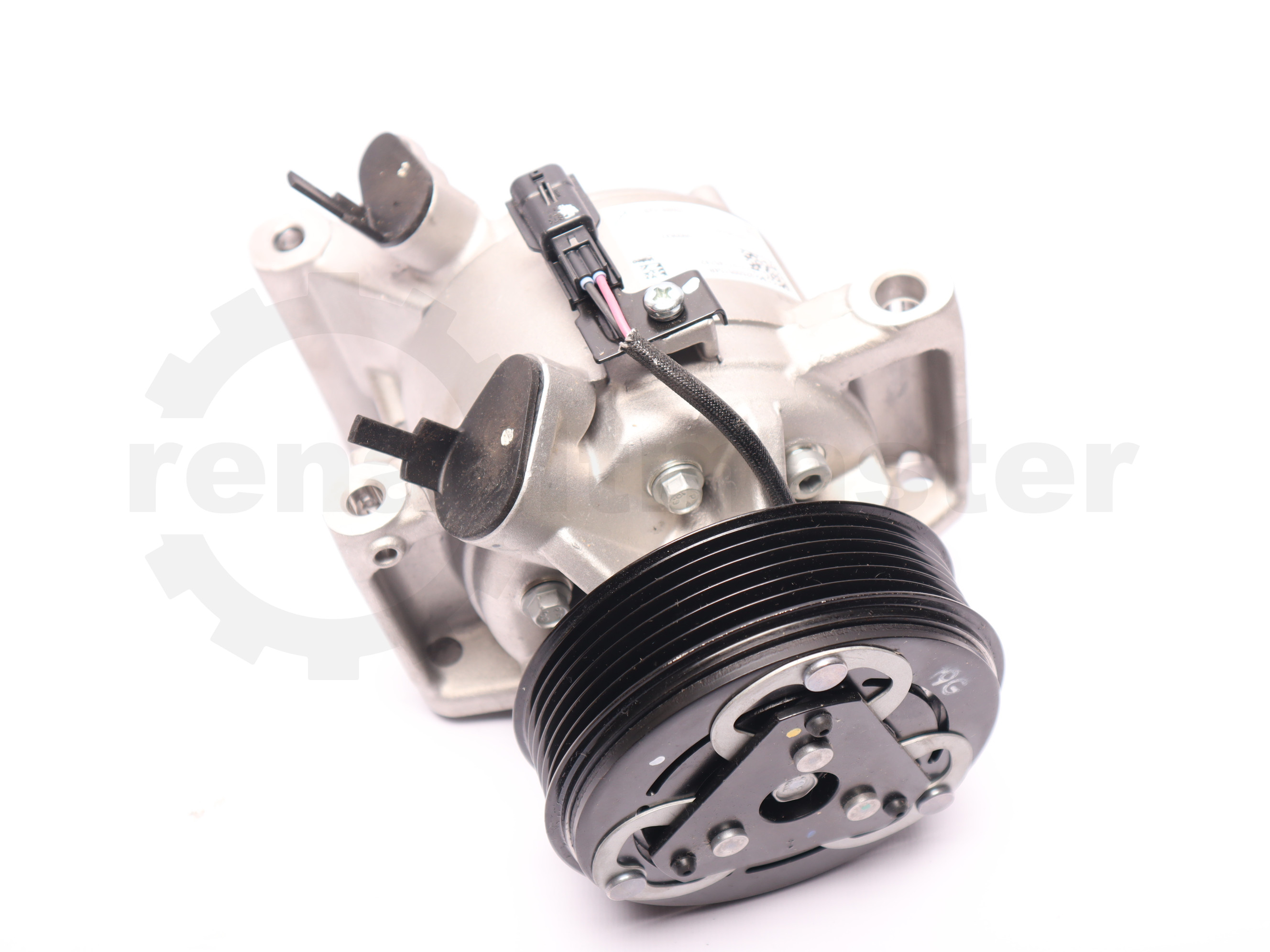 Компресор кондиціонера Renault Fluence, Logan,Sandero, Dacia Duster 1.5 dCi,- 926005154R OE