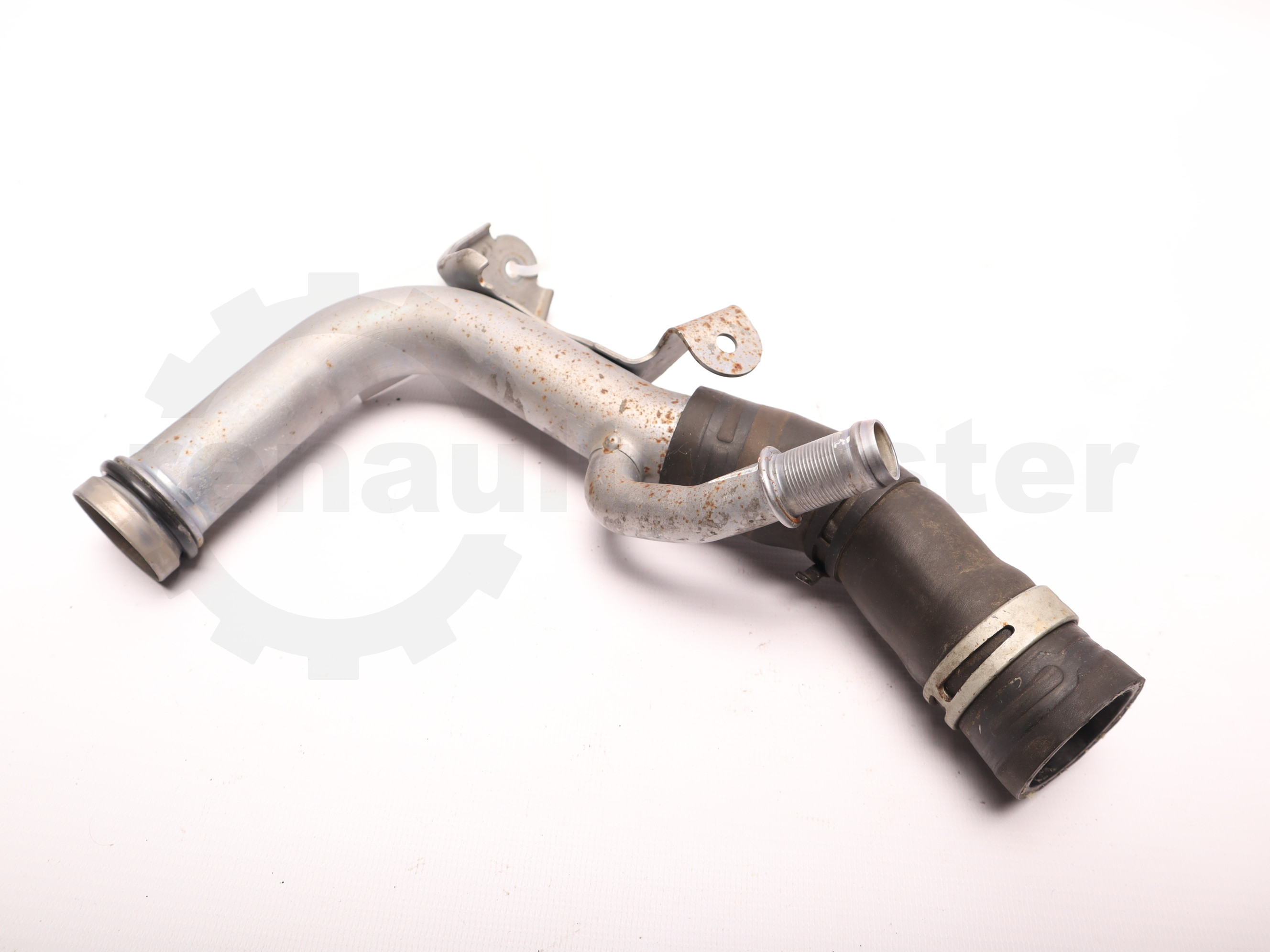 Патрубок від теплообмінника до помпи Bi-Turbo Renault Master (Opel Movano, Nissan NV400) 2010 -, 210470894R Б/В