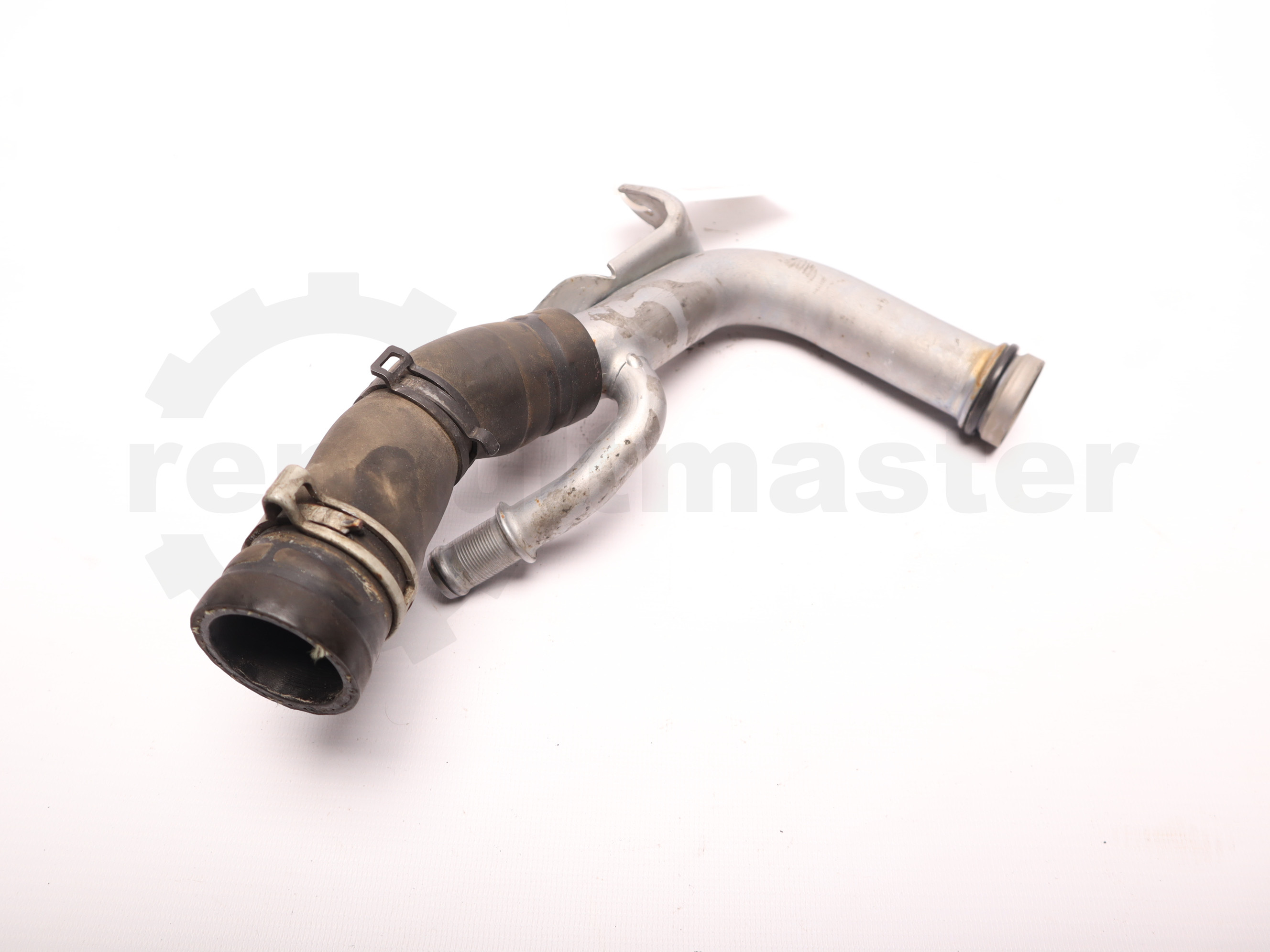 Патрубок від теплообмінника до помпи Bi-Turbo Renault Master (Opel Movano, Nissan NV400) 2010 -, 210470894R Б/В