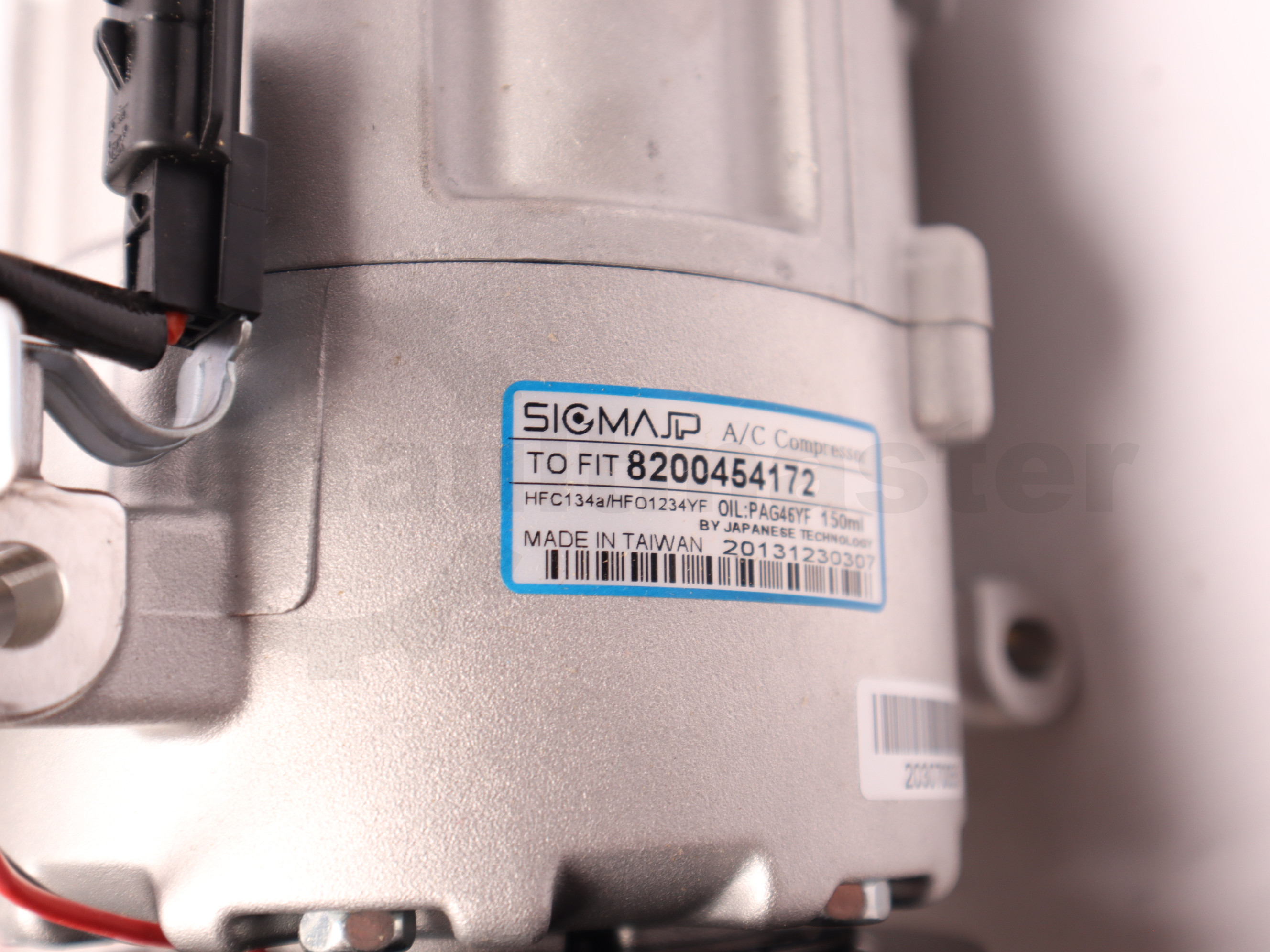 Компресор кондиціонера Renault Master (Movano,NV400) 2010 - 32966 NRF