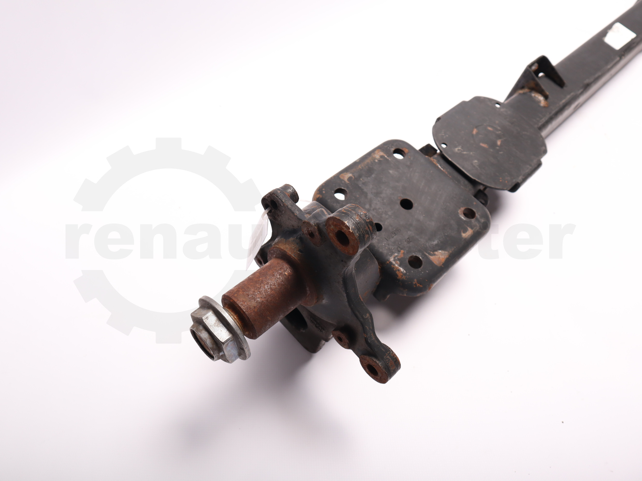 Балка задня, під стабілізатор Renault Master (Opel Movano, Nissan NV400) 2010 -, 555115788R Б/В