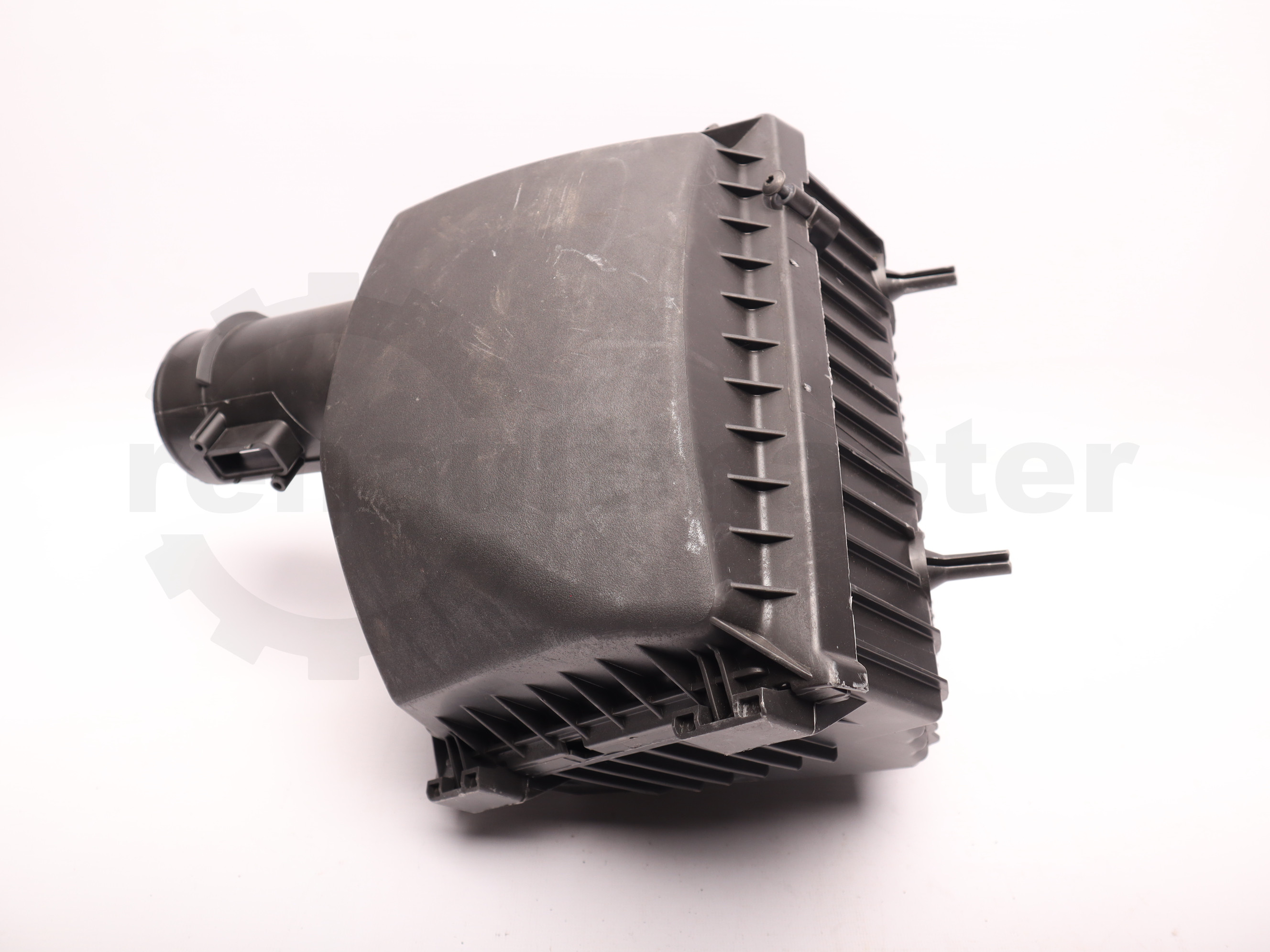 Корпус повітряного фільтра Renault Trafic (Opel Vivaro, Nissan NV300) 2014, - 165009078R OE