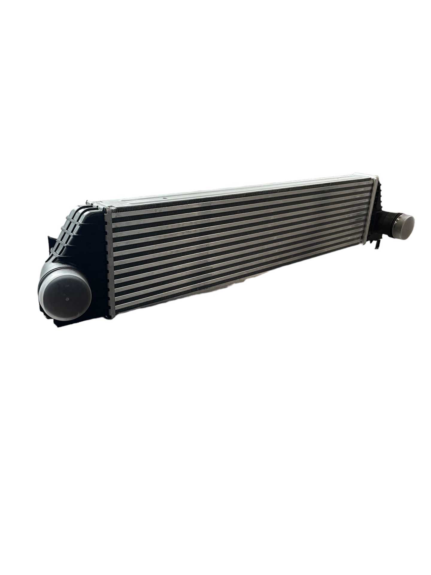 Радіатор охолодження повітря Renault Мaster 3, 2.3 2010-, KAMOKA