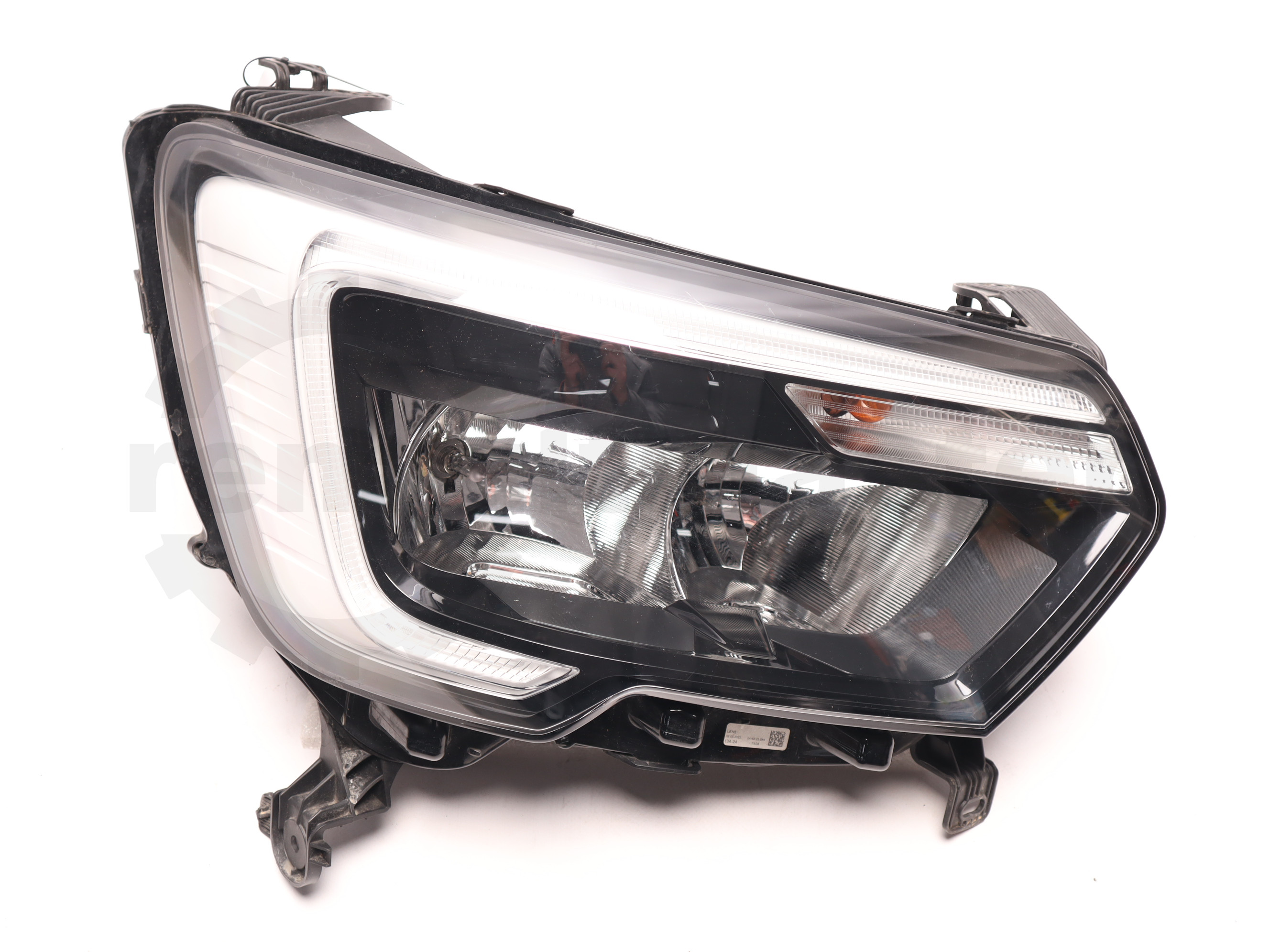 Фара передня права Renault Master (Opel Movano, Nissan NV400) 2020 -, 260105567R Б/В