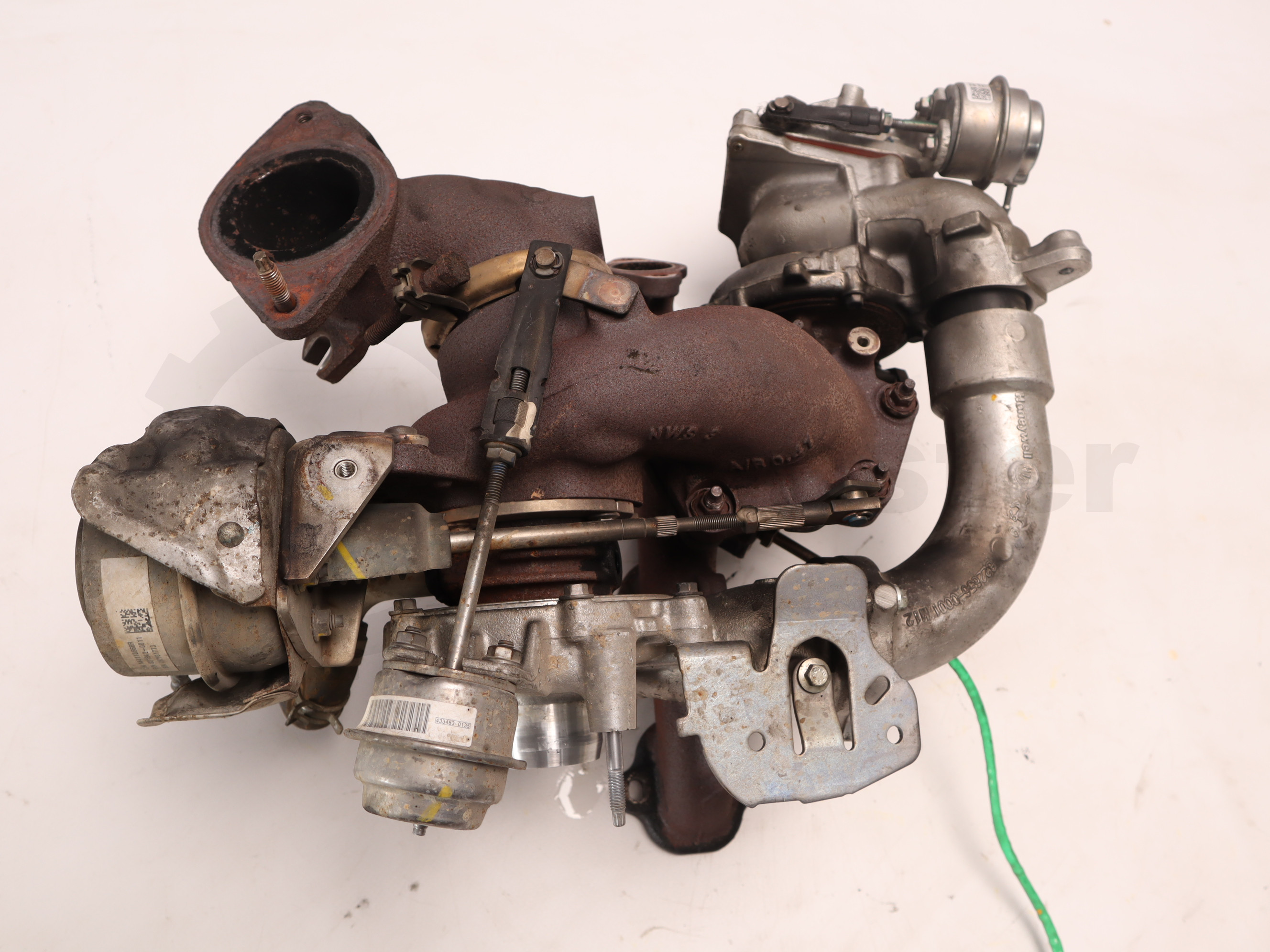 Турбокомпресор Twin-Turbo Renault Trafic (Opel Vivaro, Nissan NV300) 2014 -, 144110868R 144102225R Б/В