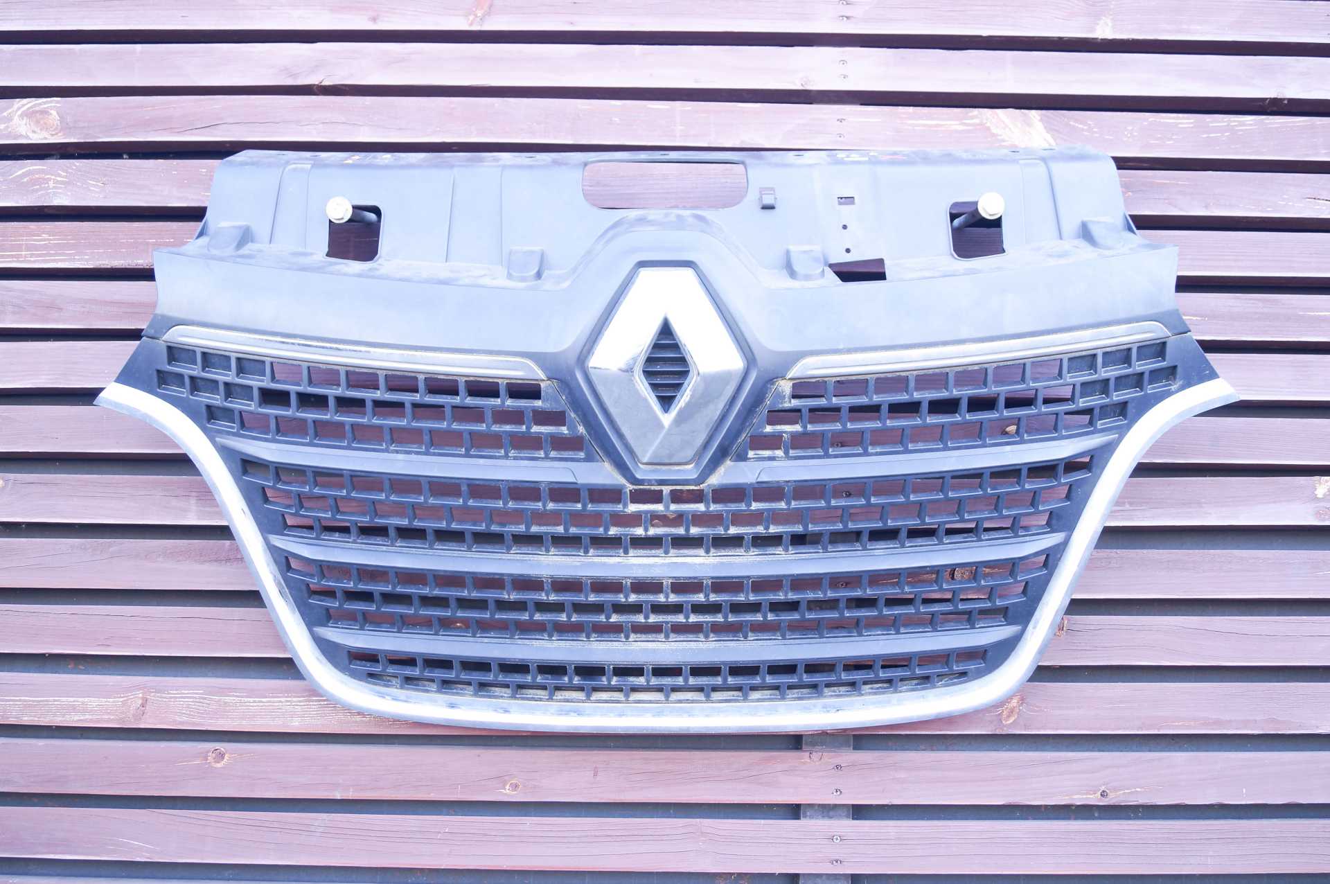 Решітка радіатора Renault Master 2020 -, 623106263R Б/В