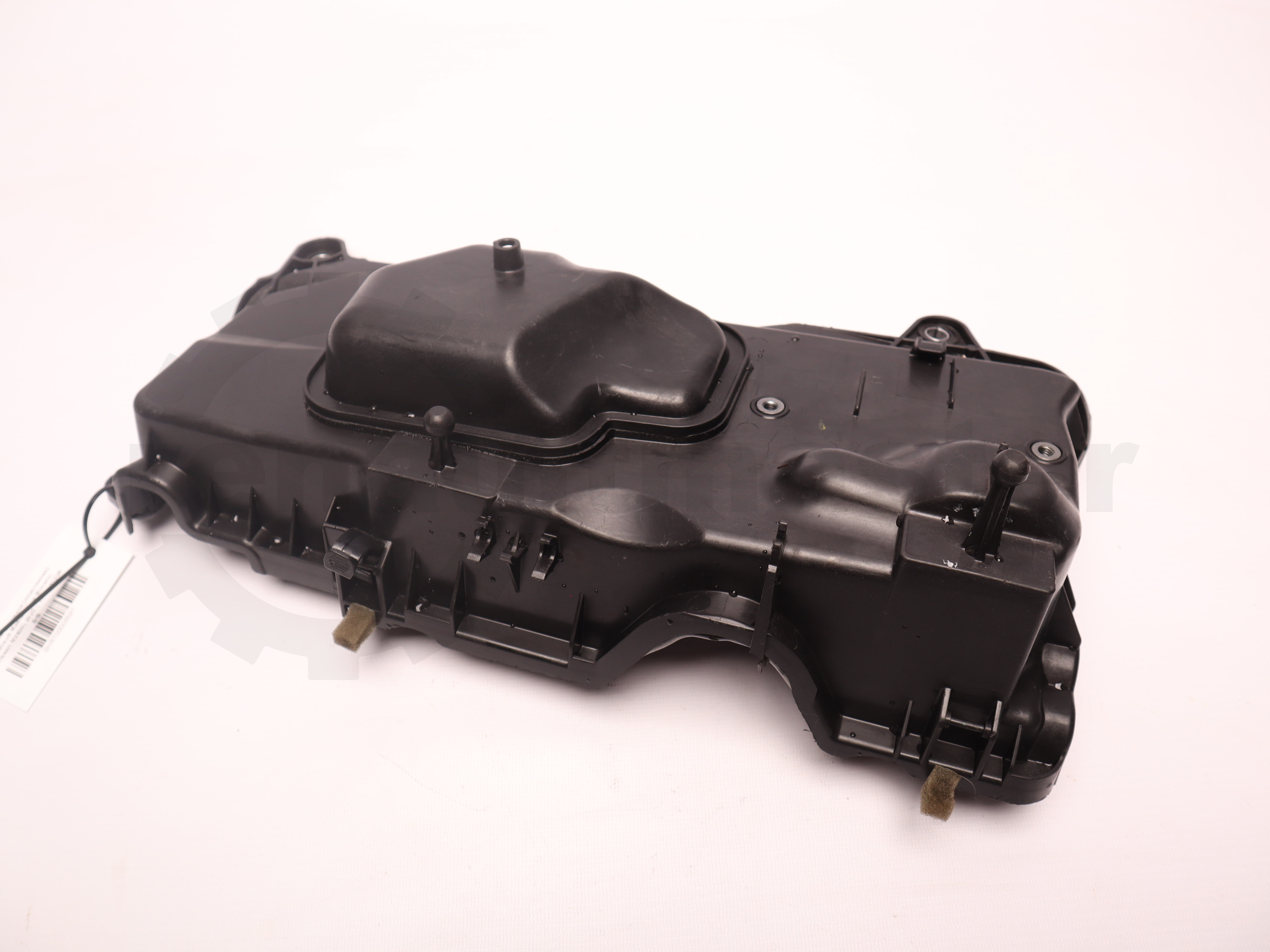 Кришка форсунок (пластикова) Renault Master (Opel Movano, Nissan NV400) 2020 -, 175B18320R Б/В