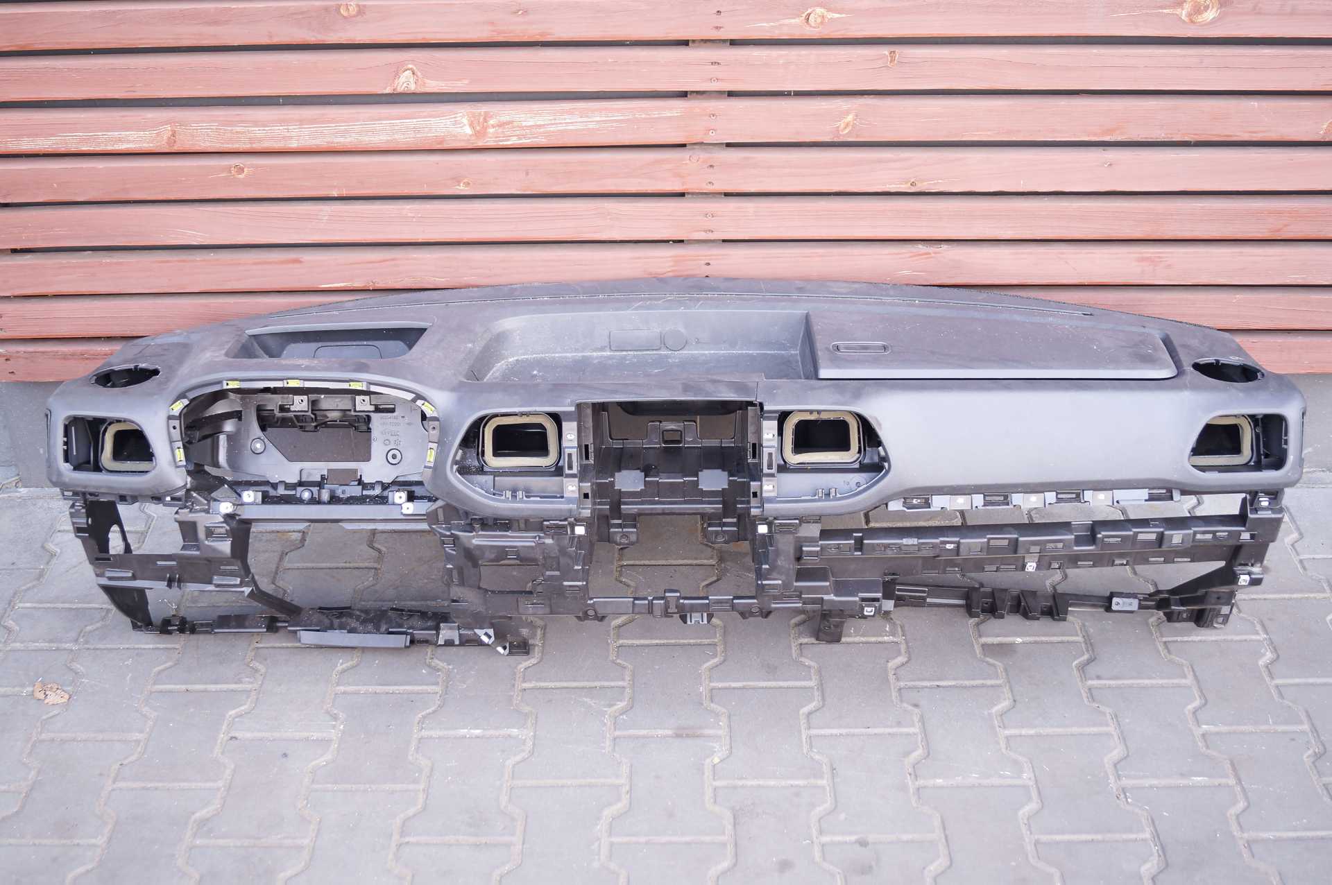 Центральна панель салону (торпедо) Renault Master (Opel Movano, Nissan NV400) 2020 -, 682000855R Б/В